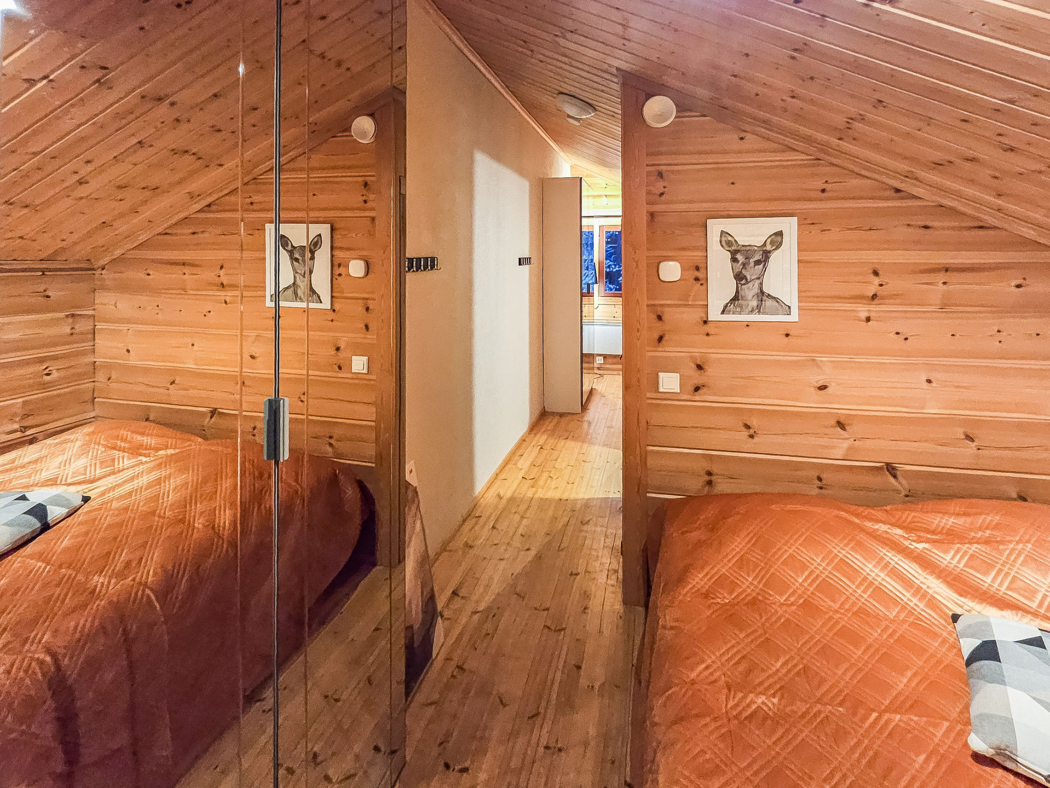 Rovarakka 1 b-Binnen