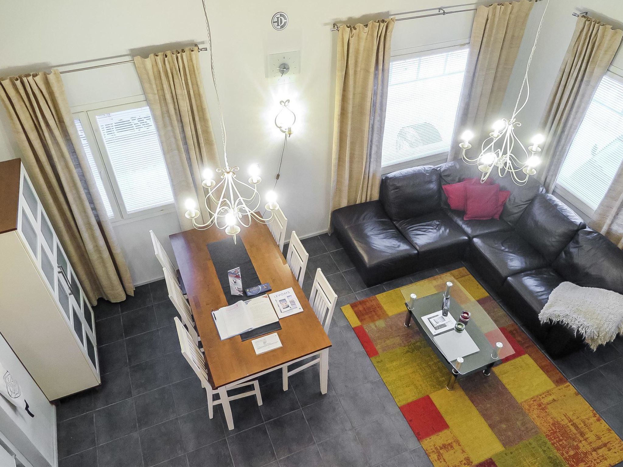 Alte levi dali-Drinnen