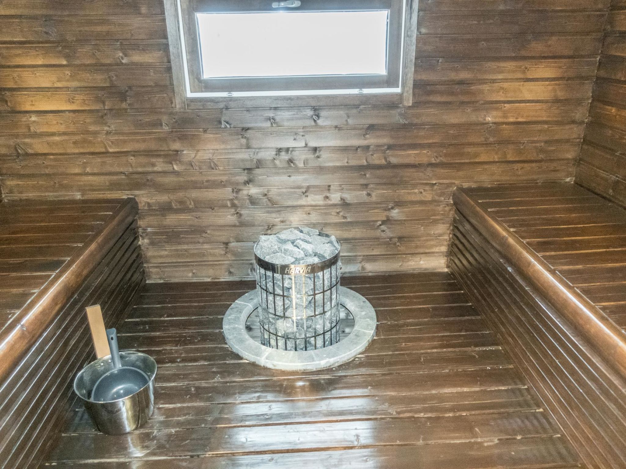 Atrin suvanto b-Binnen