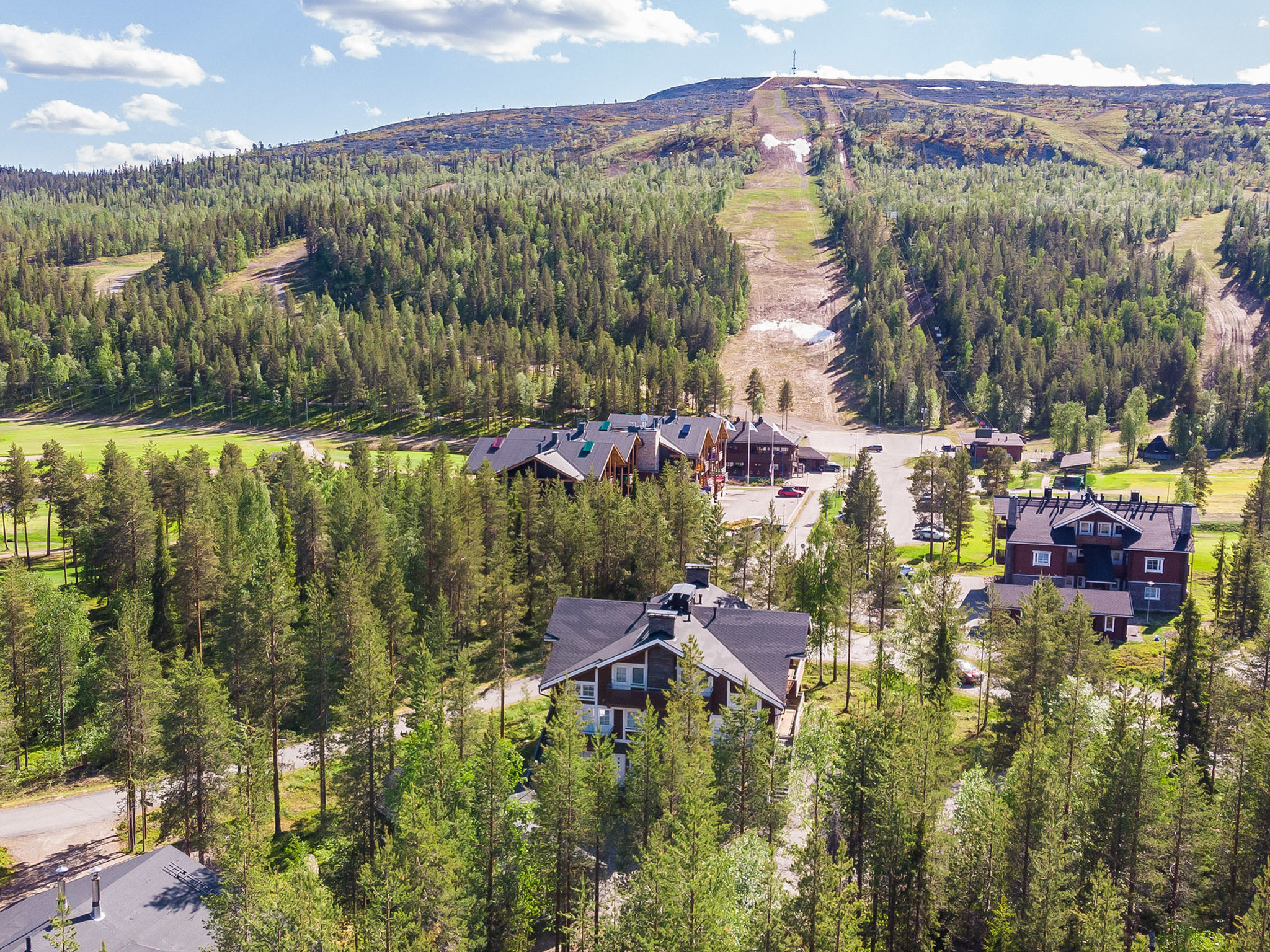 Golfväylä 3b (golf-osakkeen käyttöoikeus sisältyy)