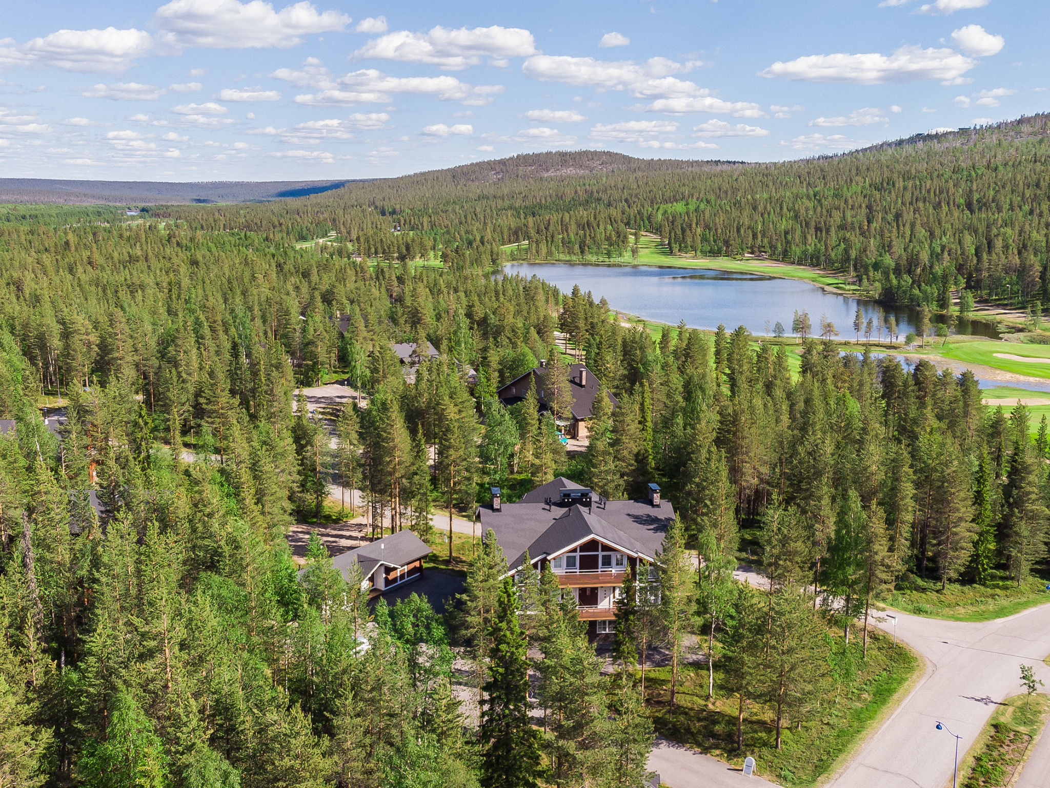 Golfväylä 3b (golf-osakkeen käyttöoikeus sisältyy)