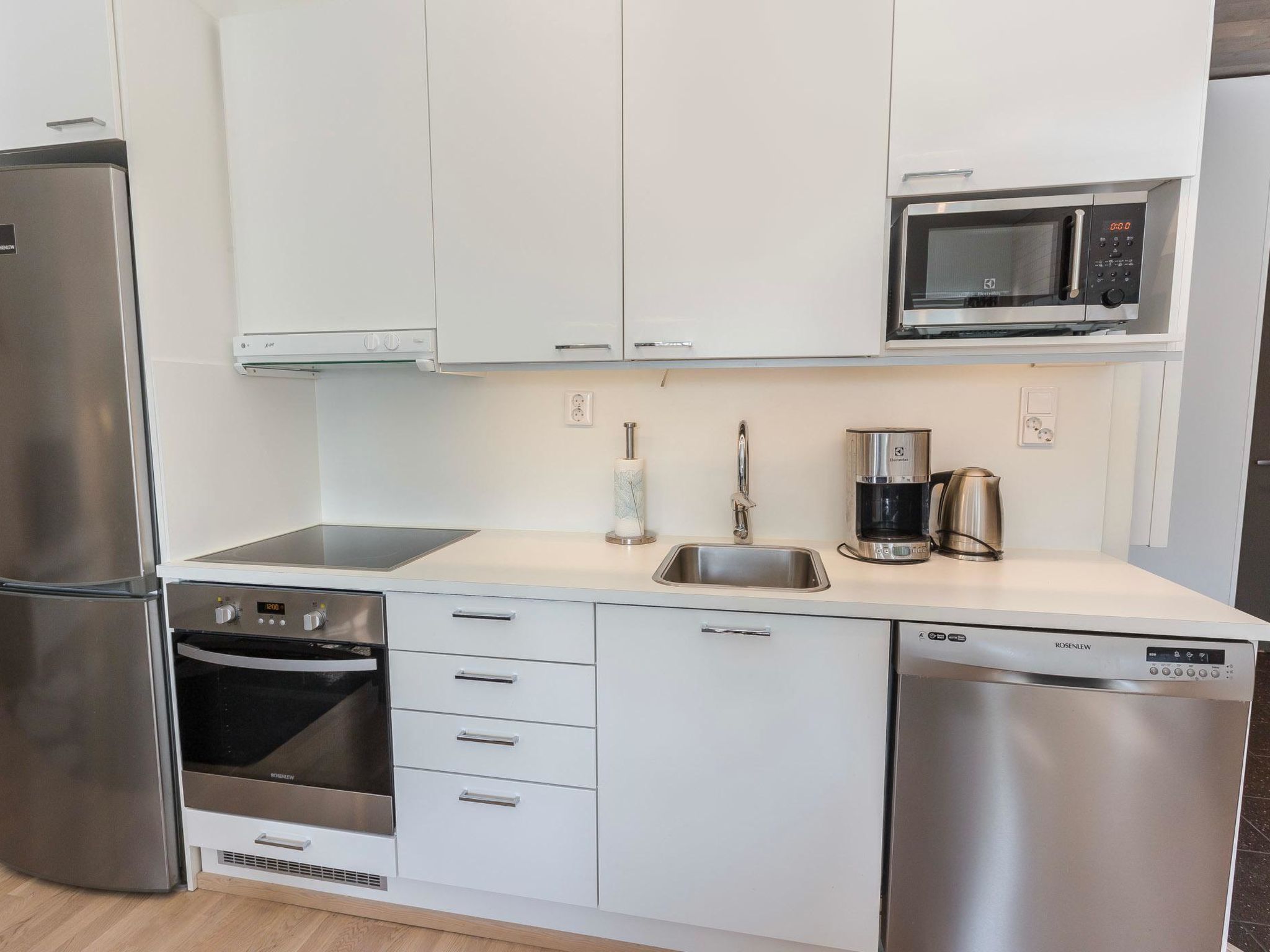 Levin stara a09-Drinnen