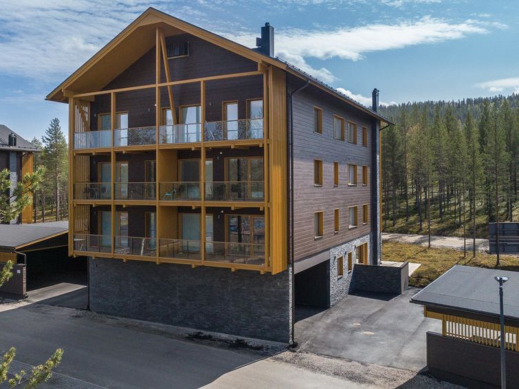 Semesterhus Tunturinlaita c9, 2 skipasses included