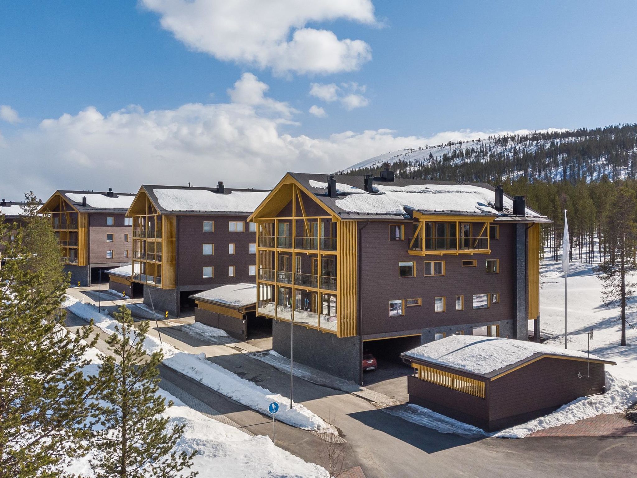 Tunturinlaita c 9, 2 skipasses are inclu-Outside