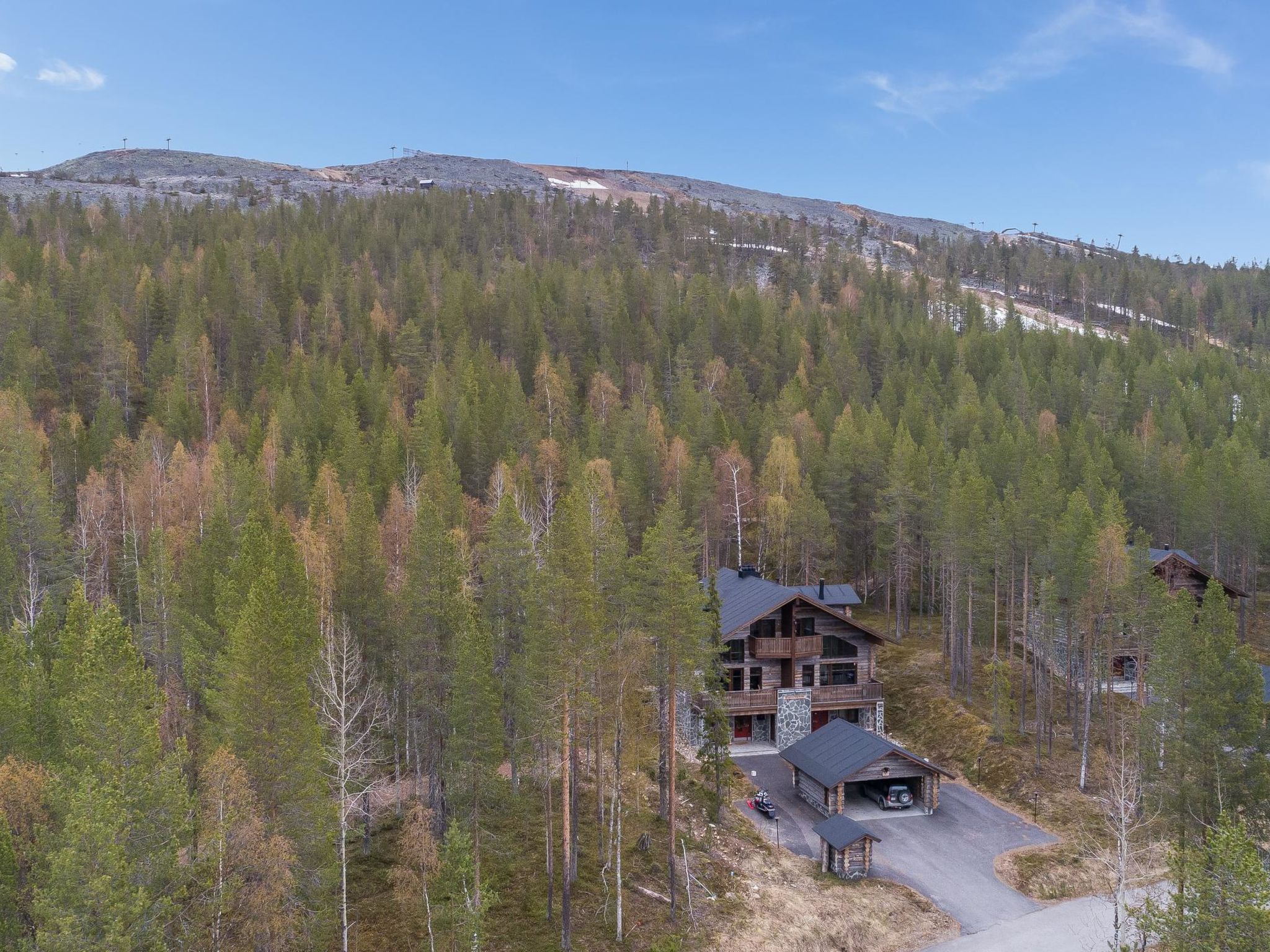 Karhunkieppi 9 b-Outside