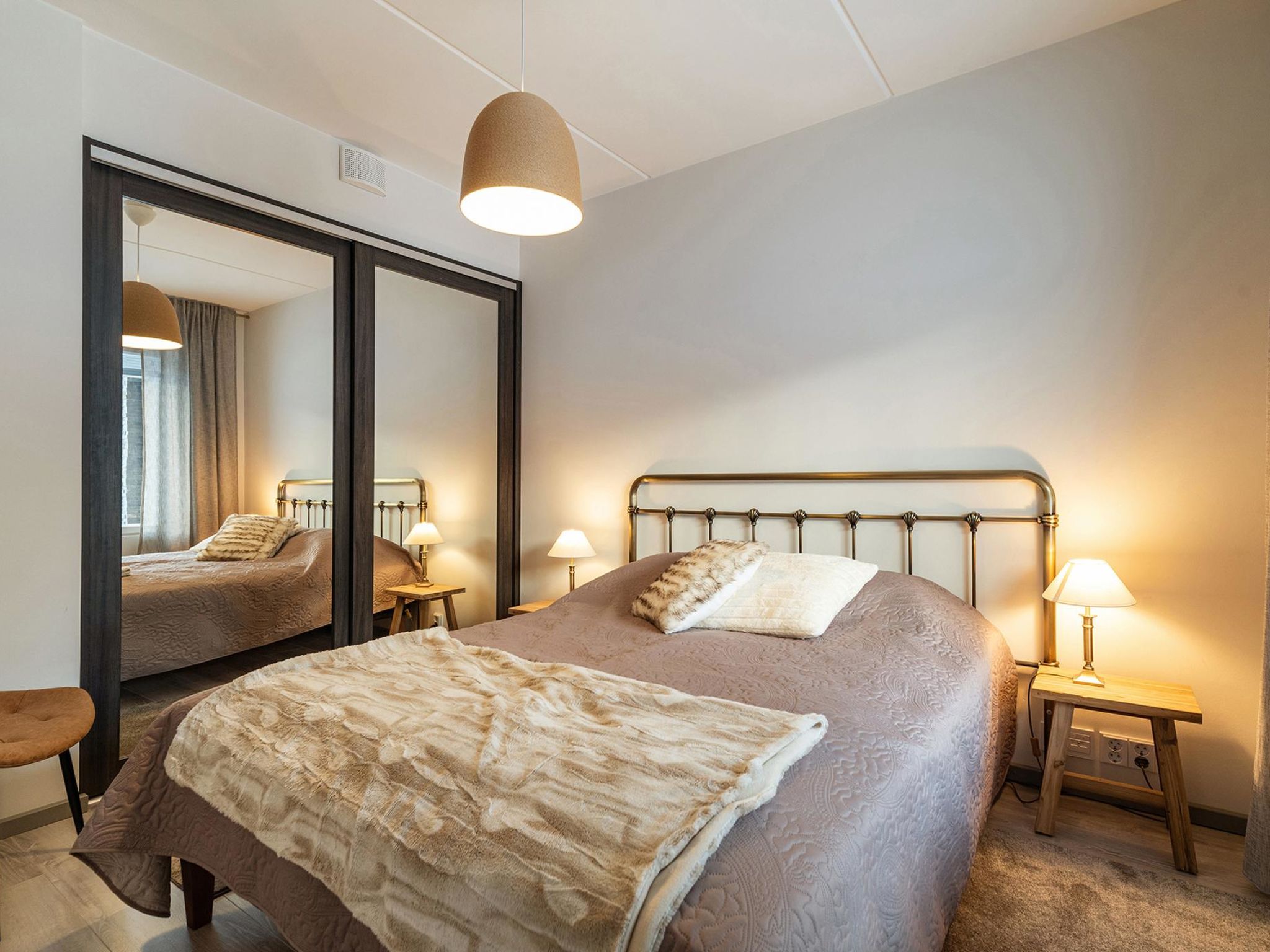 Tunturinlaita c2-Dedans