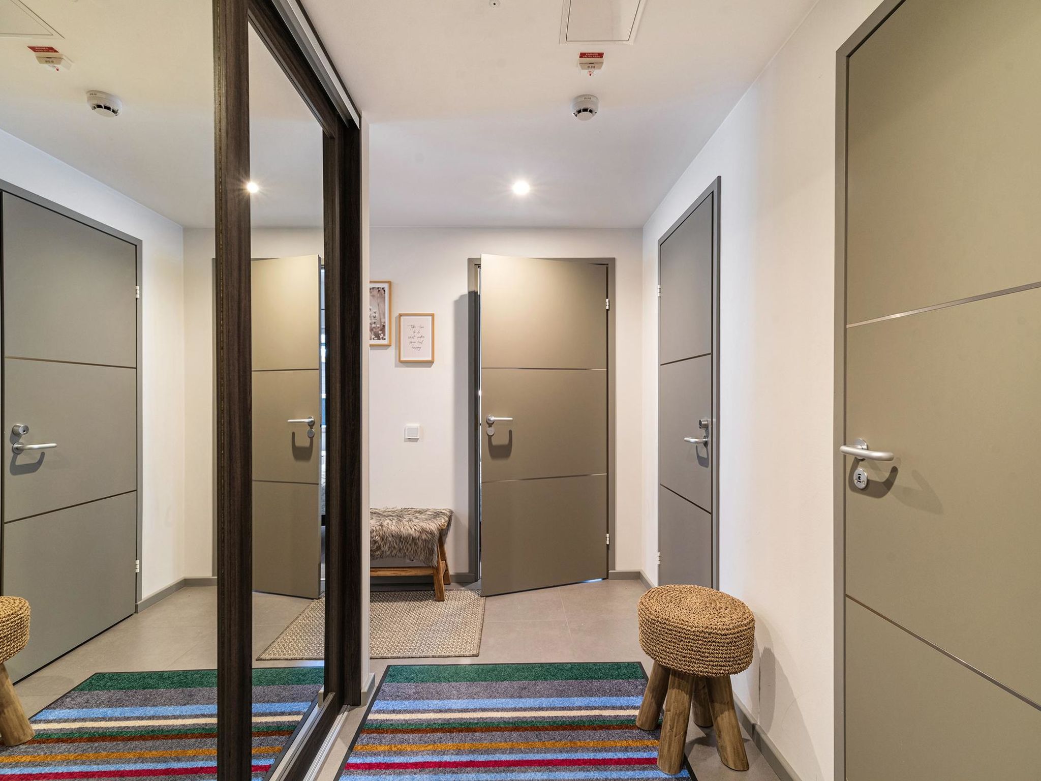 Tunturinlaita c2-Dedans