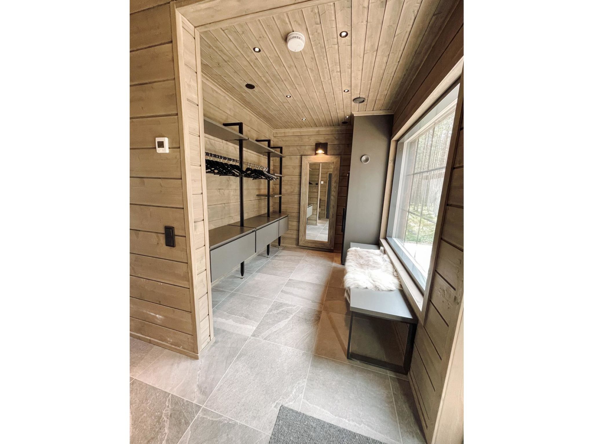 Willa levi west a-Binnen