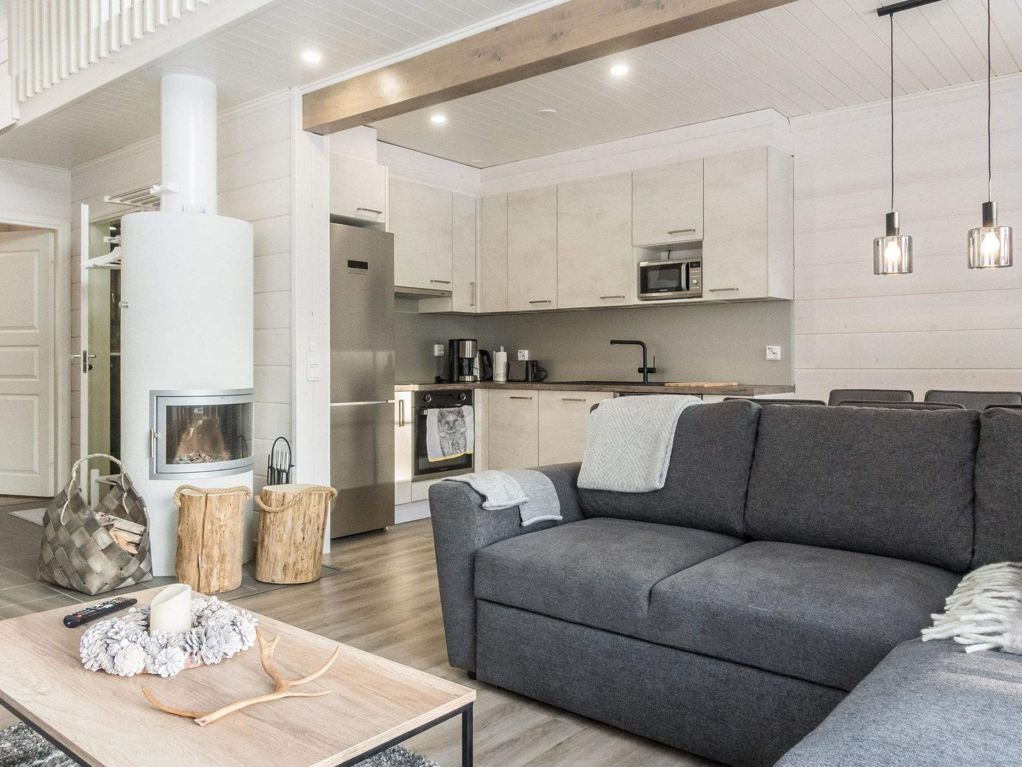 Levin ahmahovi 2a-Binnen