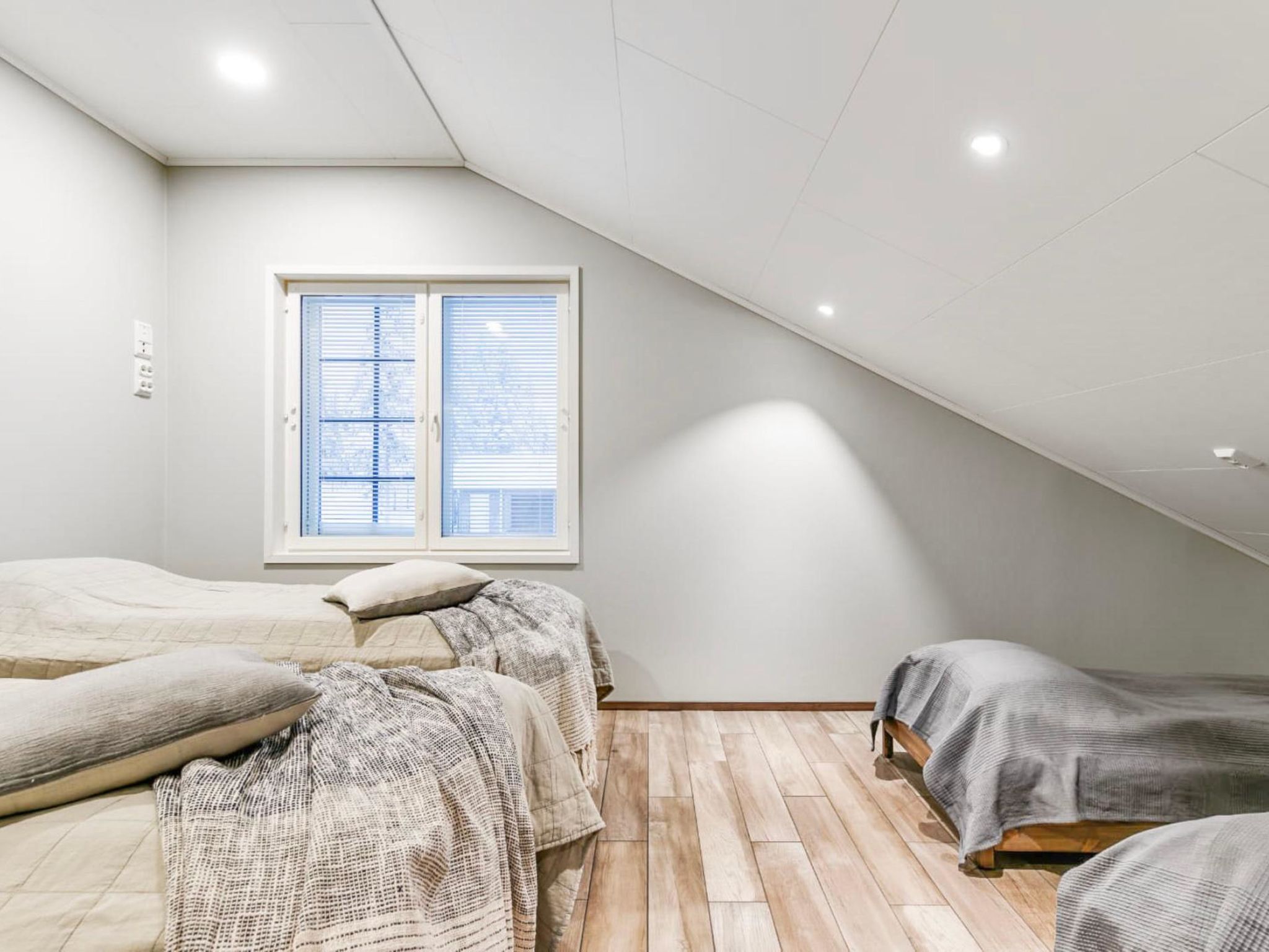 Levin hetki a-Binnen