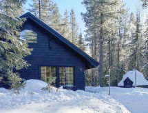 Authentiek Fins blokhut Harvana aan zee met houtgestookte sauna - thumbnail 1