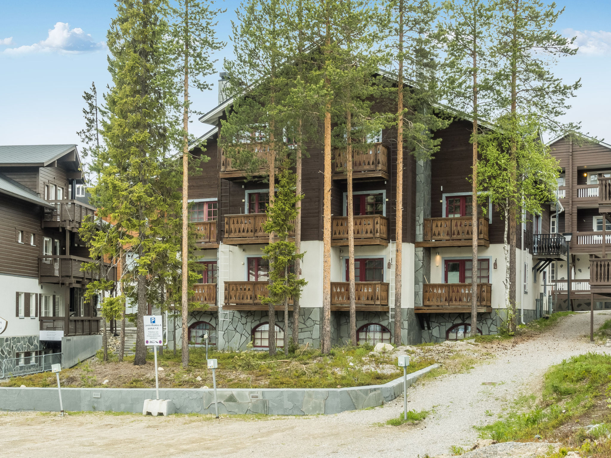Levin otava 8