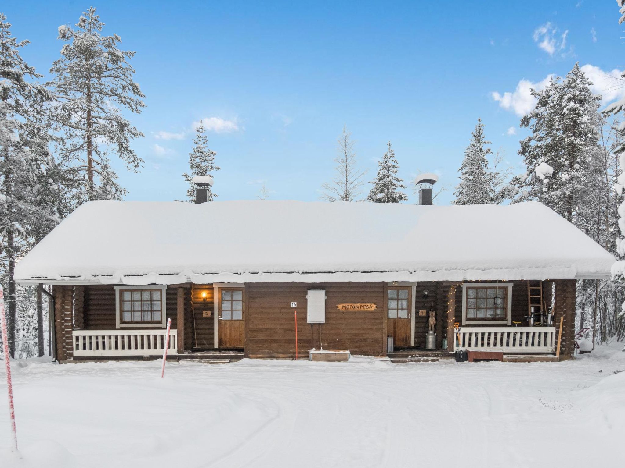 Mötönpesä 2-Binnen