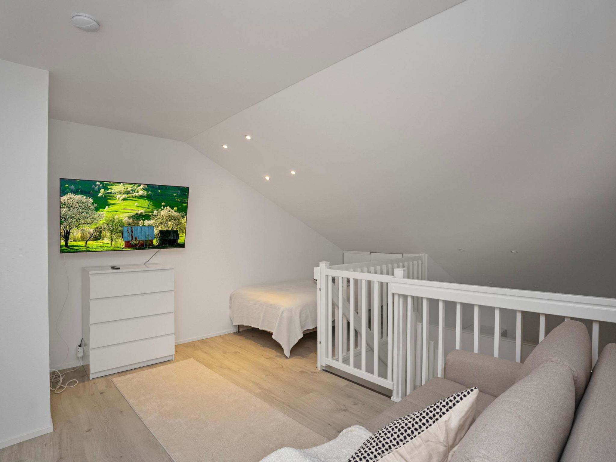 Leviraitti 4 a 4-Inside