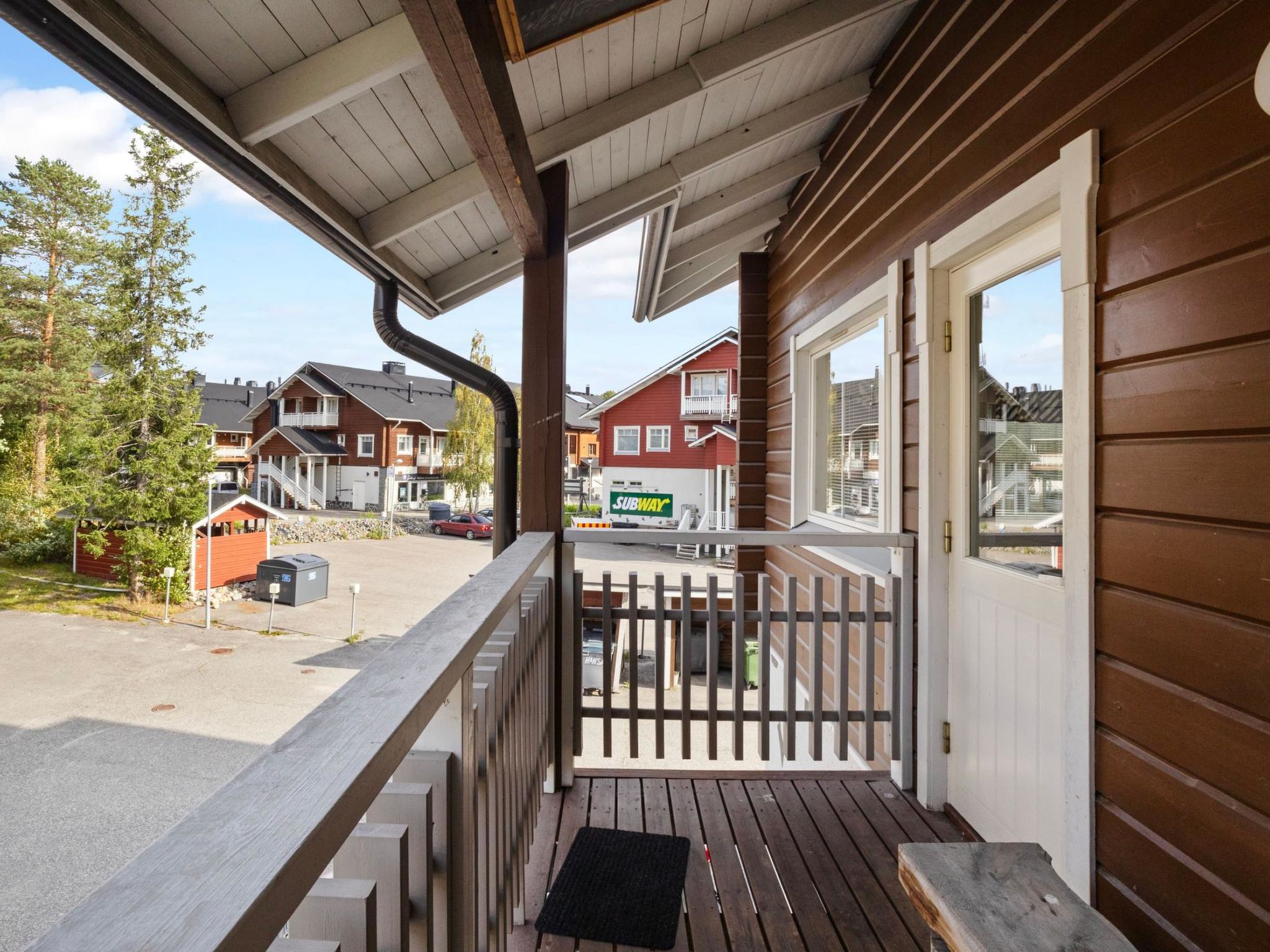 Leviraitti 4 a 4-Inside