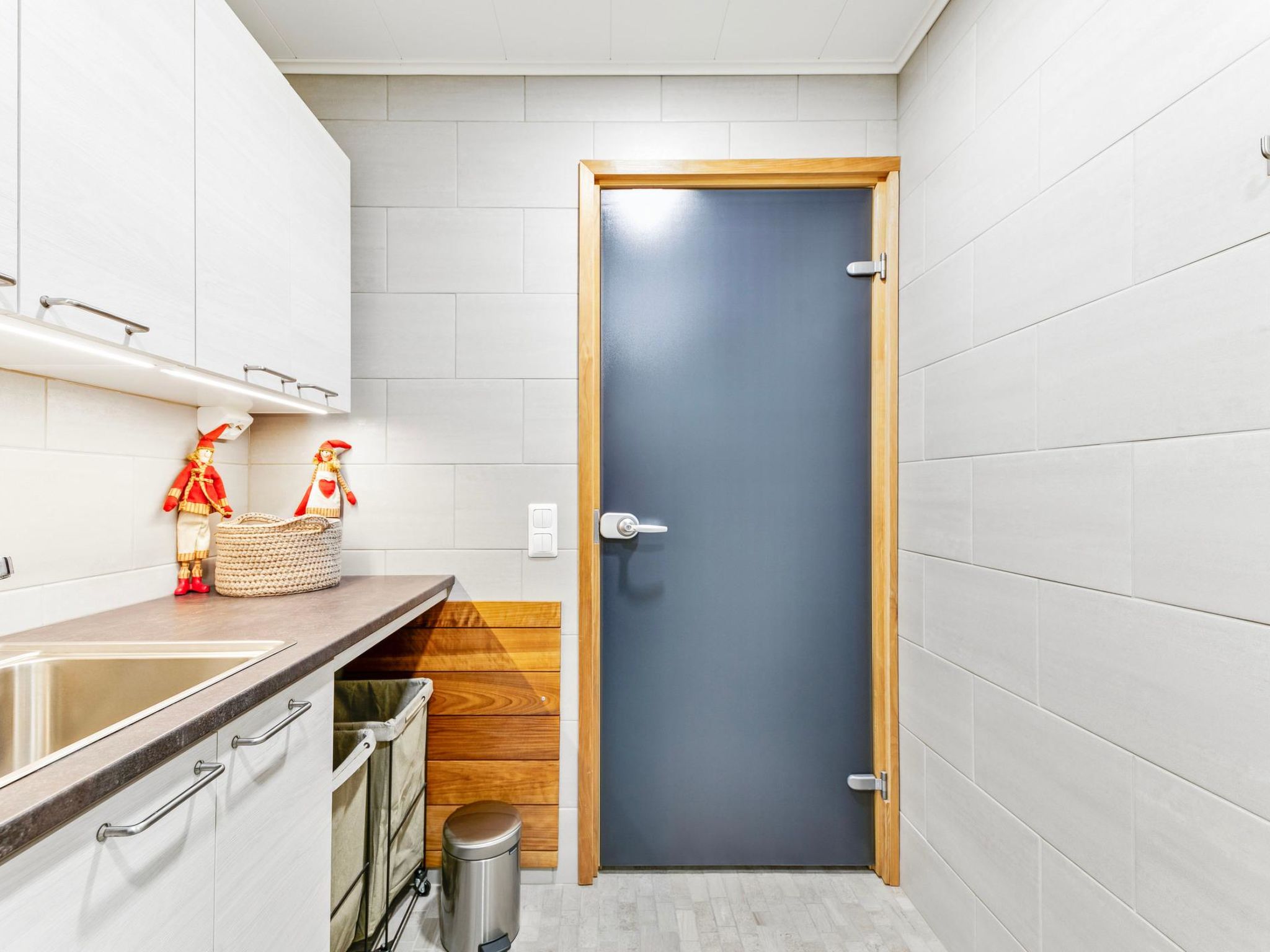 Levin hetki b-Binnen