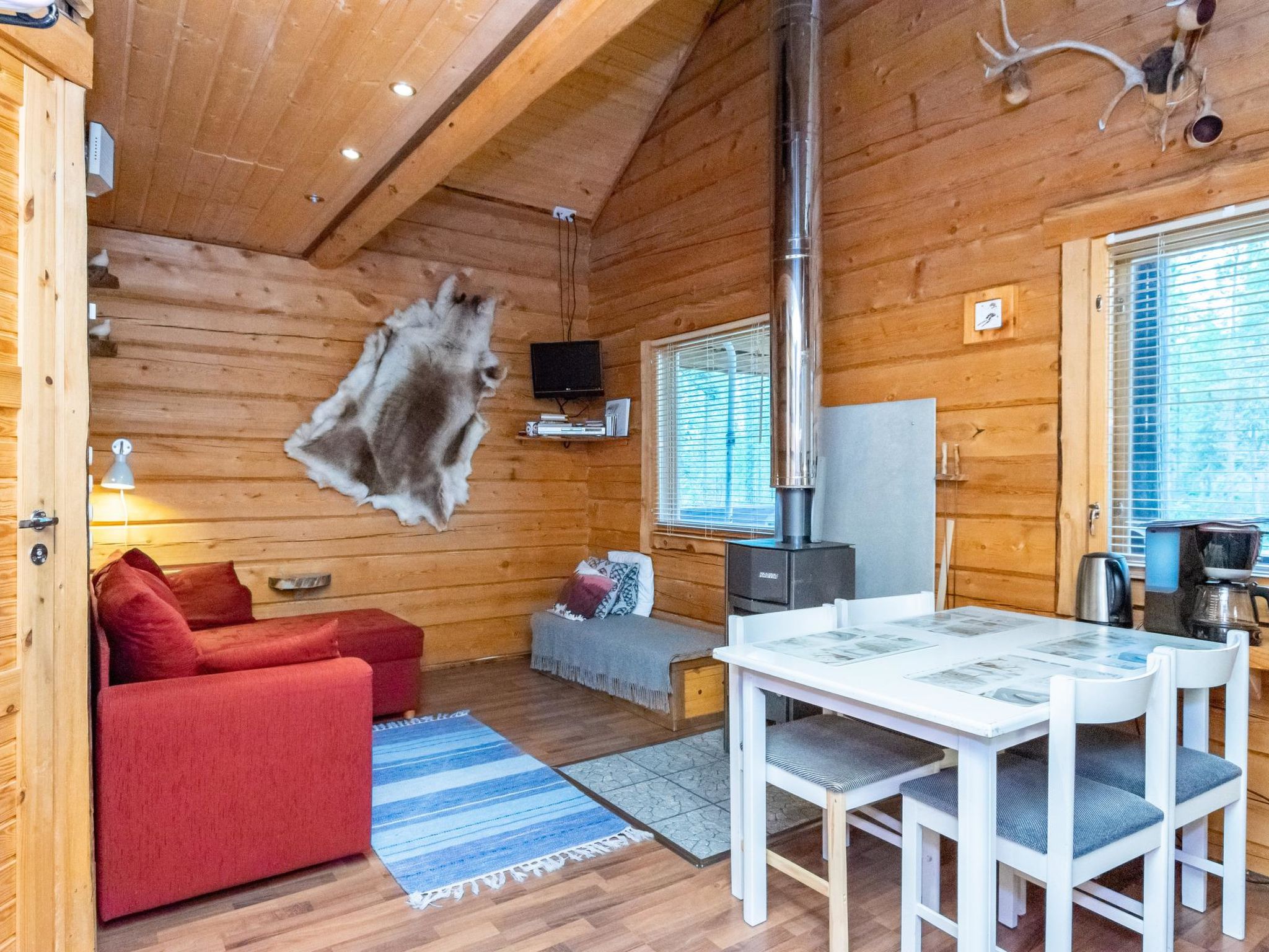 Pyhäpaikka 2-Binnen