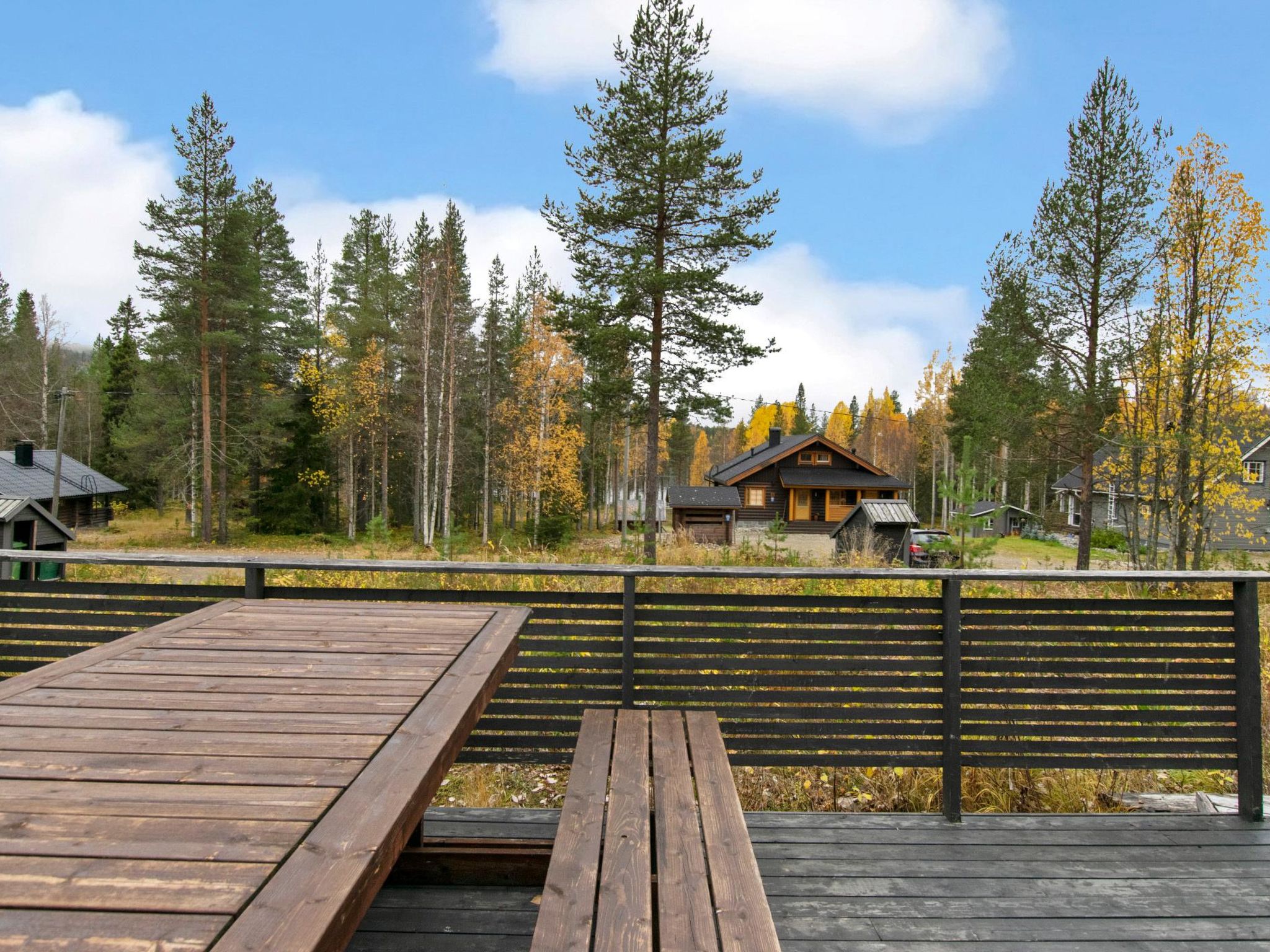 Pyhänkarhu 4-Binnen