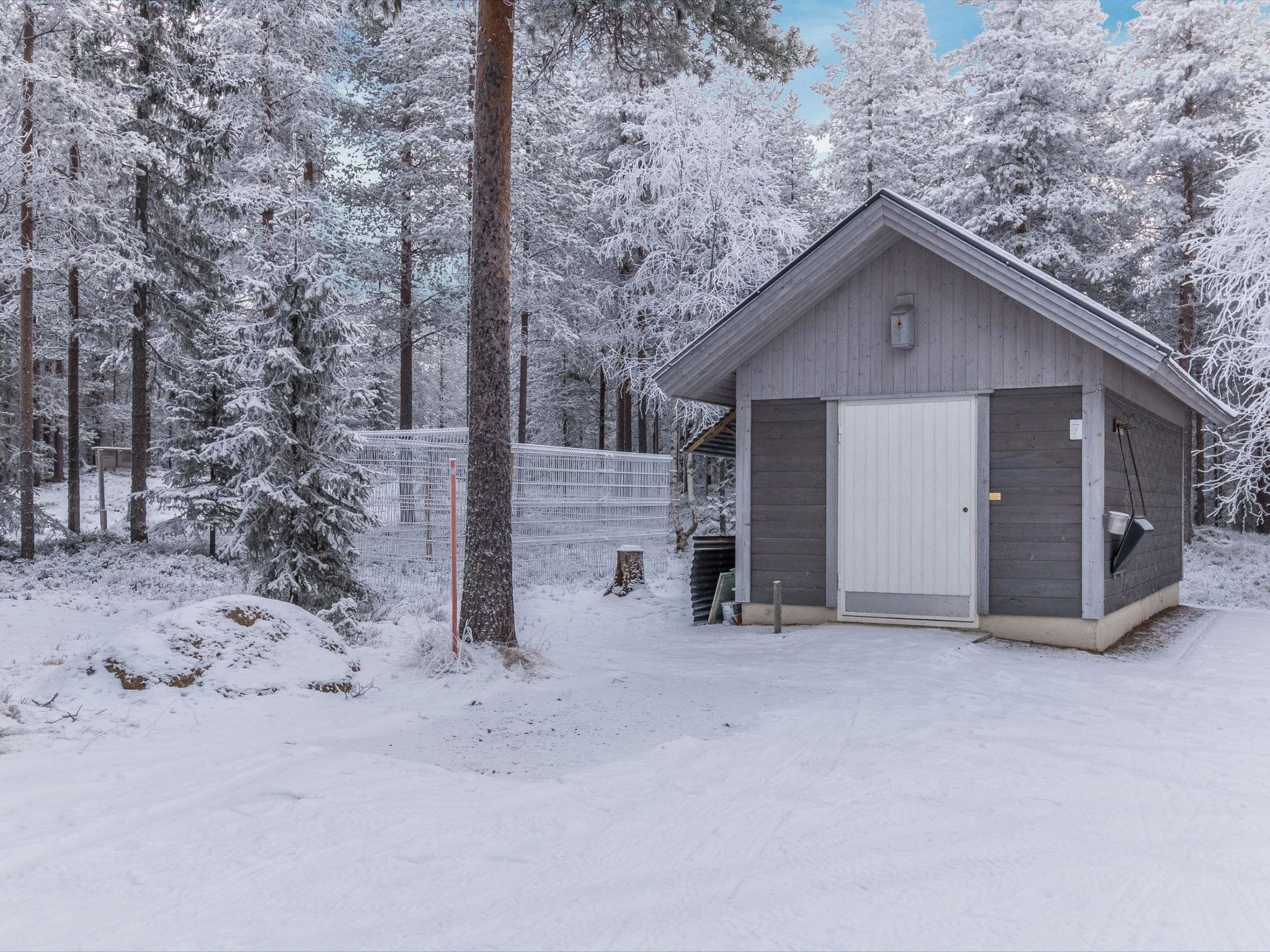 Aslakin helmi b-Binnen