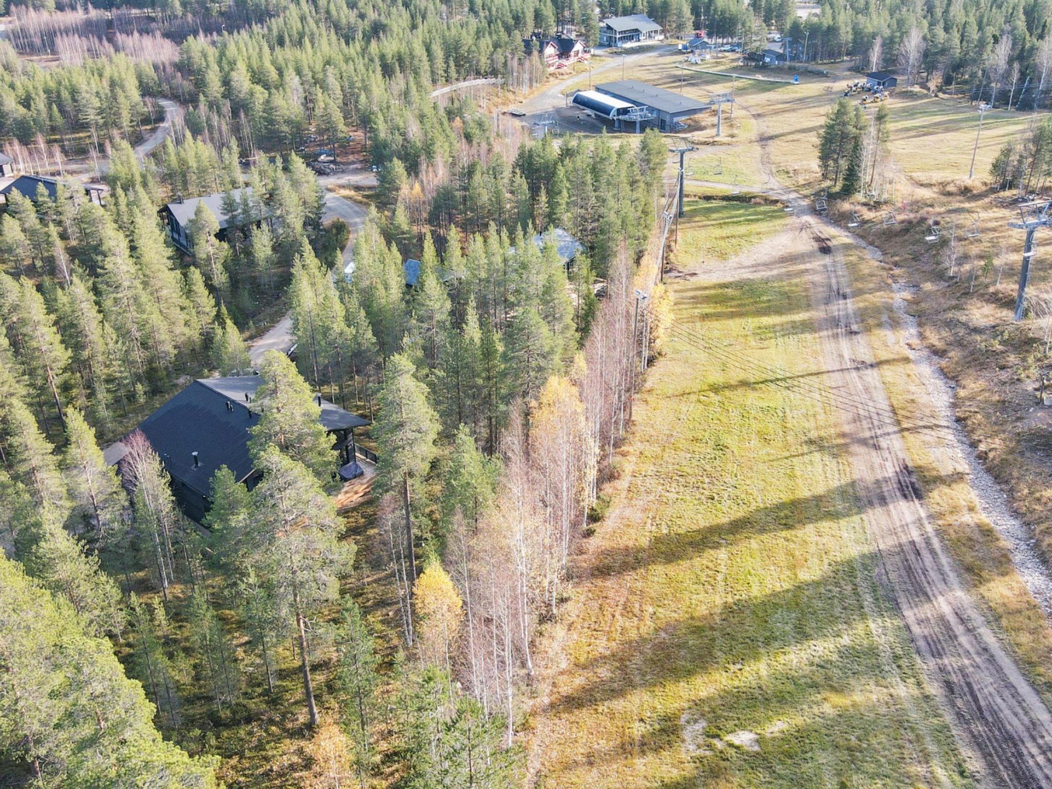 Villa arcus b includes 2 lift 2024-2025-Outside