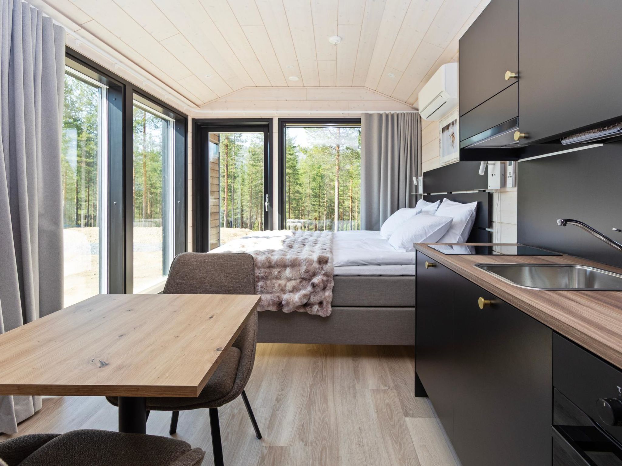 Visit Pyhä Cabins F