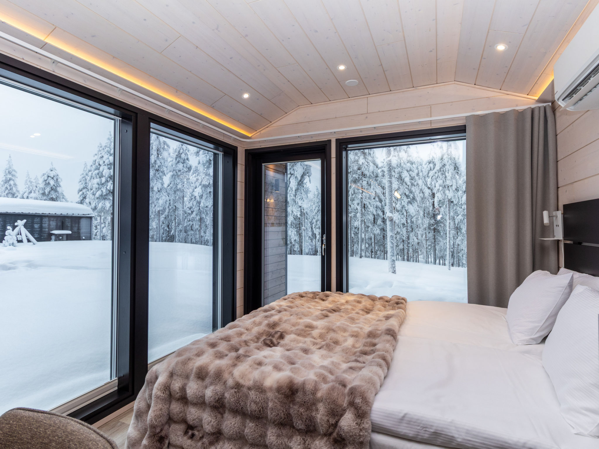 Knusse nieuwbouw cabine aan de voet van Pyhä, 2,5 km tot de pistes - foto 4