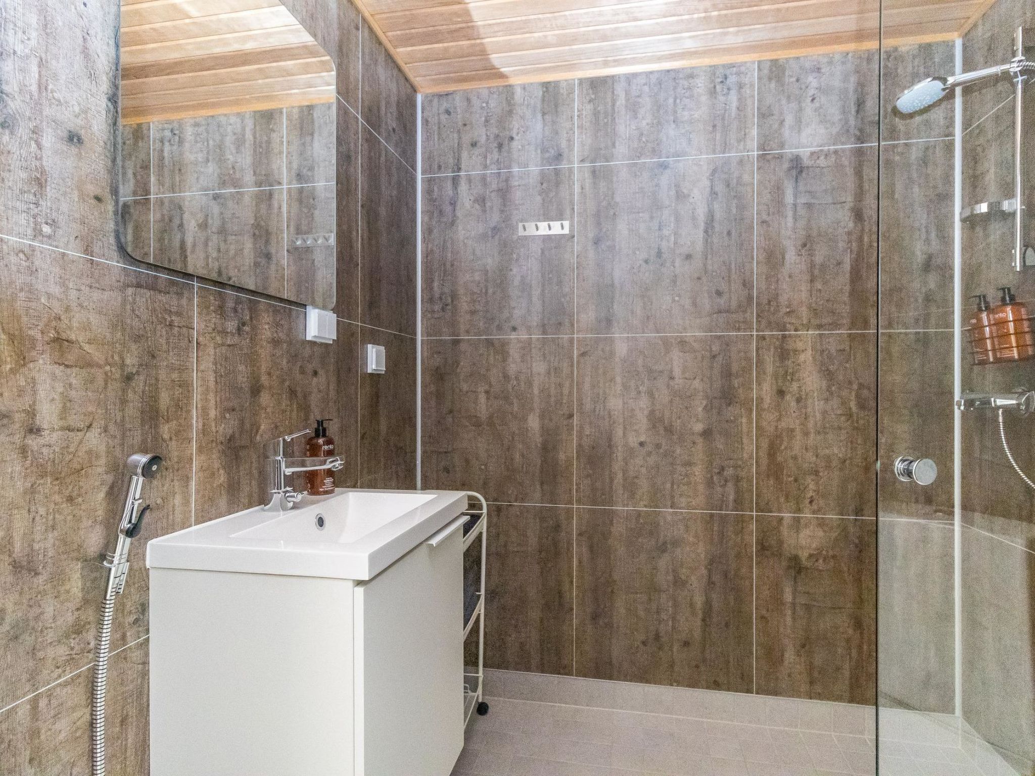 Visit pyhä cabins h-Binnen