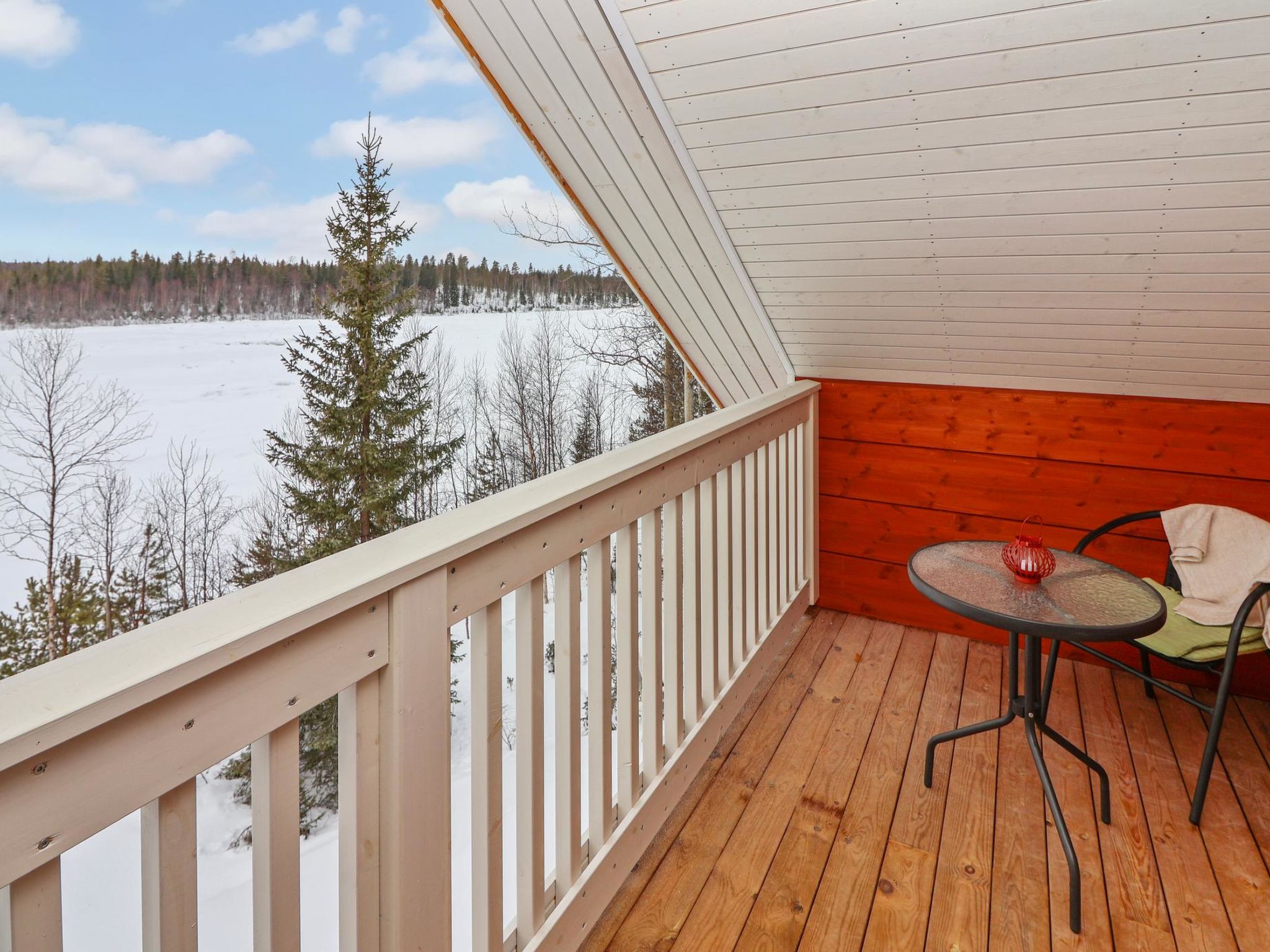 Huvila tornionjoen rannalla-Binnen