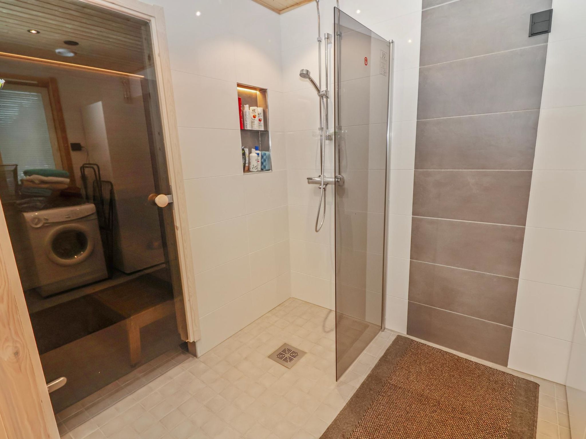 Huvila tornionjoen rannalla-Binnen