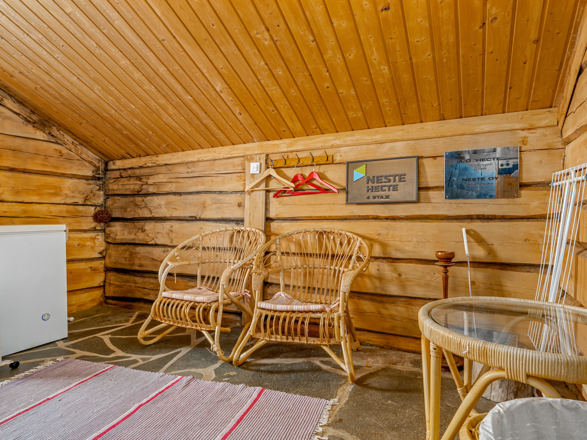Kivalikkolampi - Inside