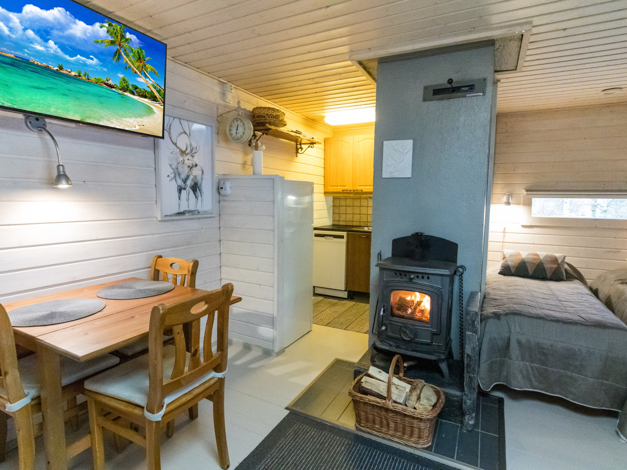 Lystikämän tupa-Binnen