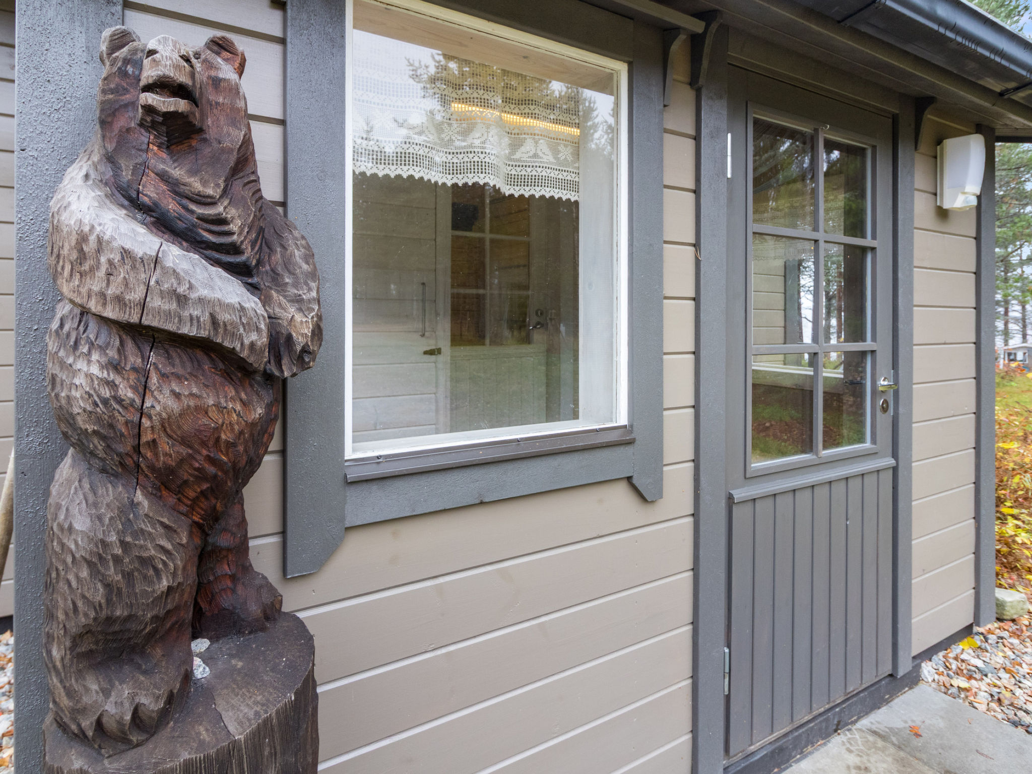 Lystikämän tupa-Binnen