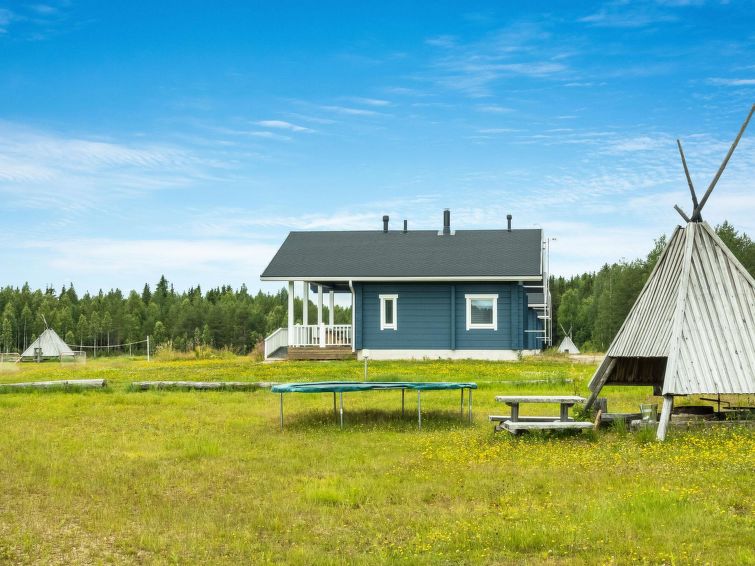 Vacation home Karpalo