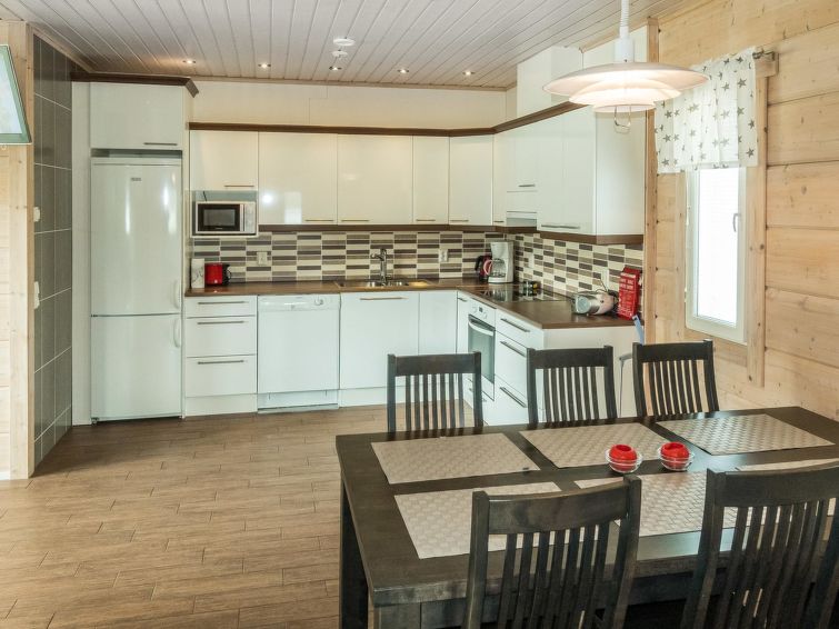 Vacation home Karpalo