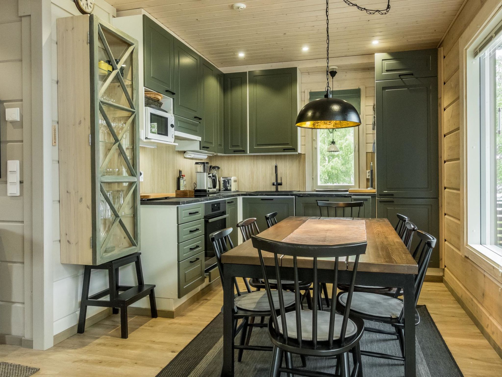 Villa lystikämä-Dedans