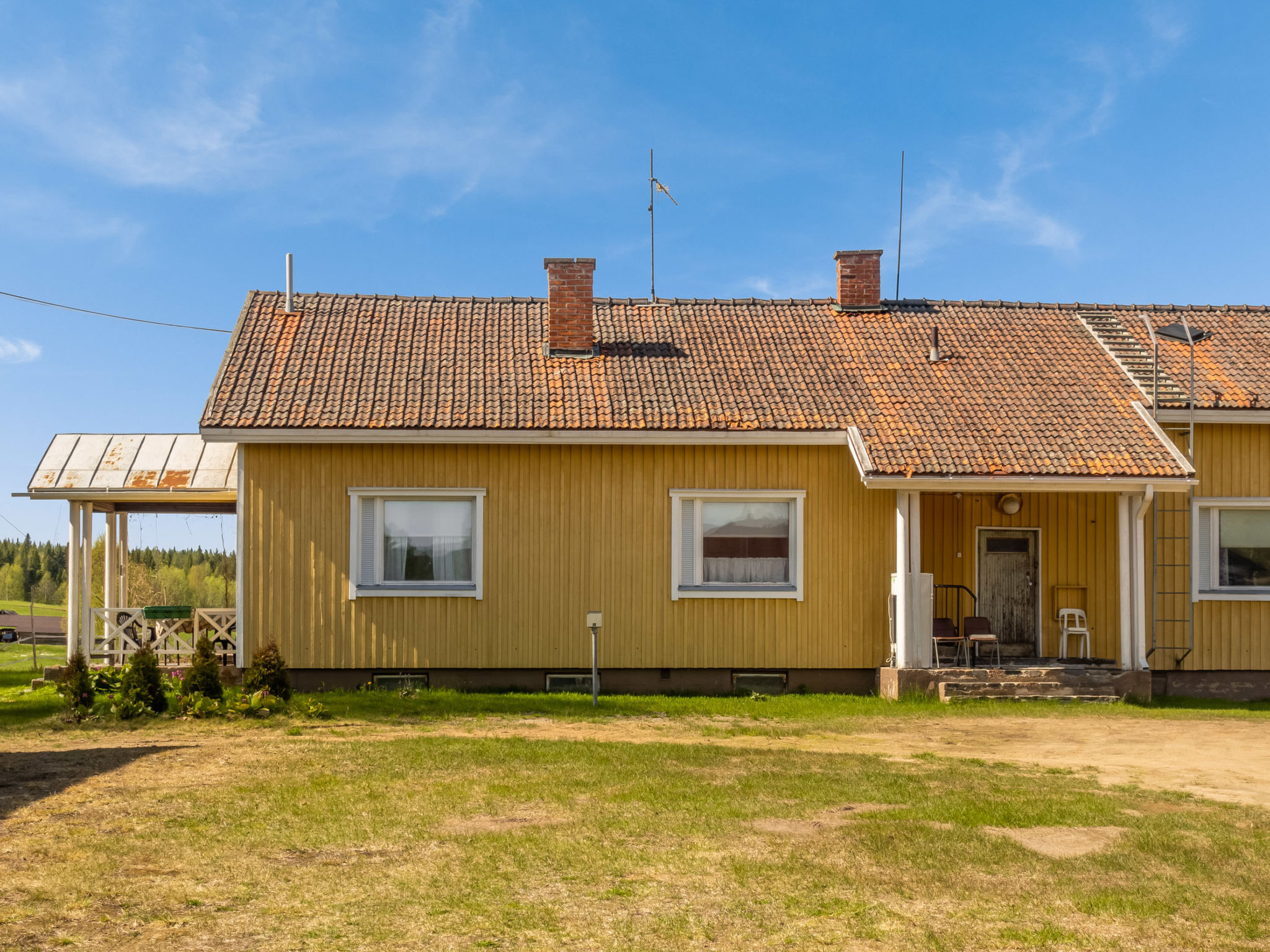 Juotas village - Binnen