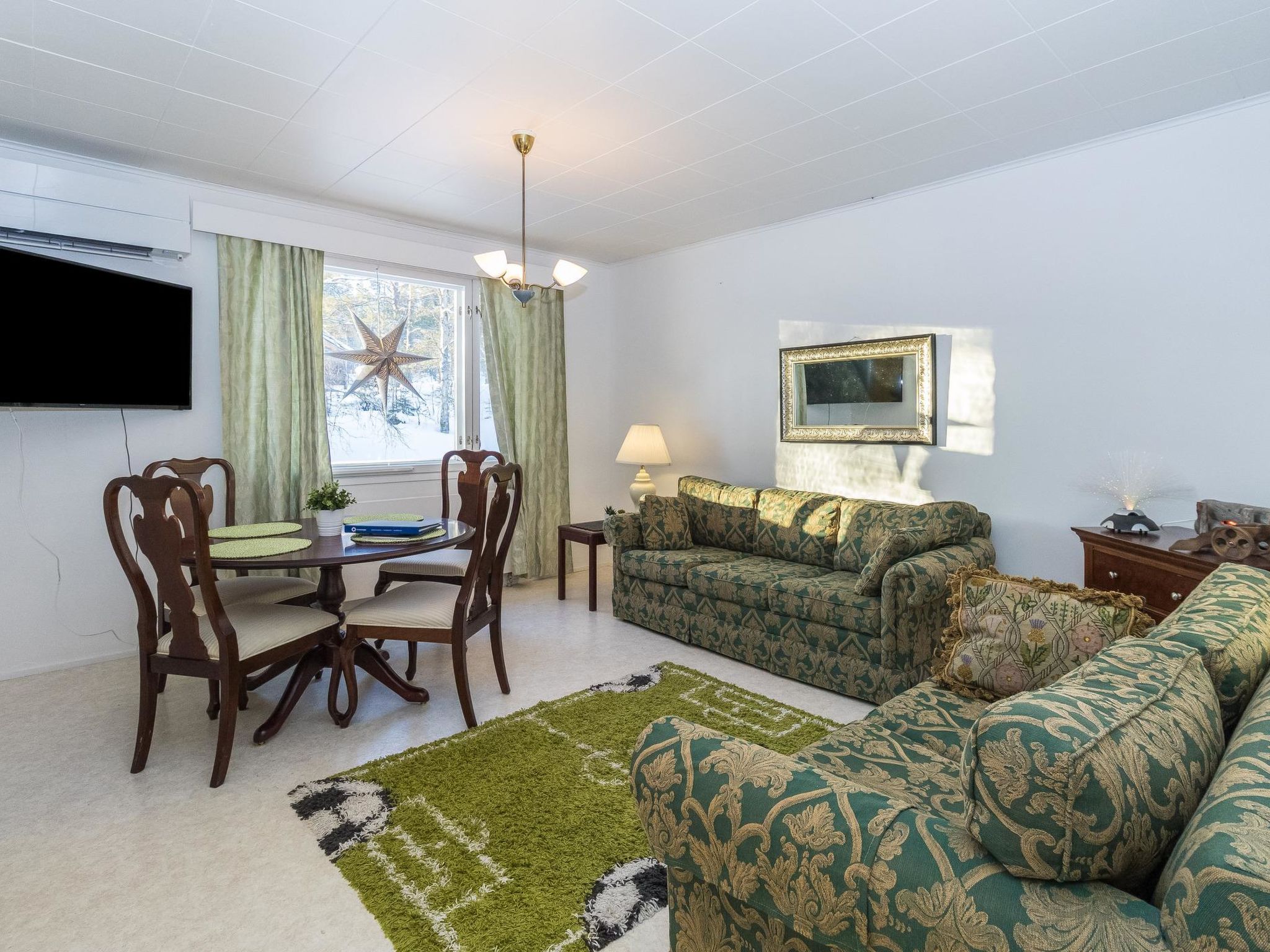 Photo of Kelloselkä b