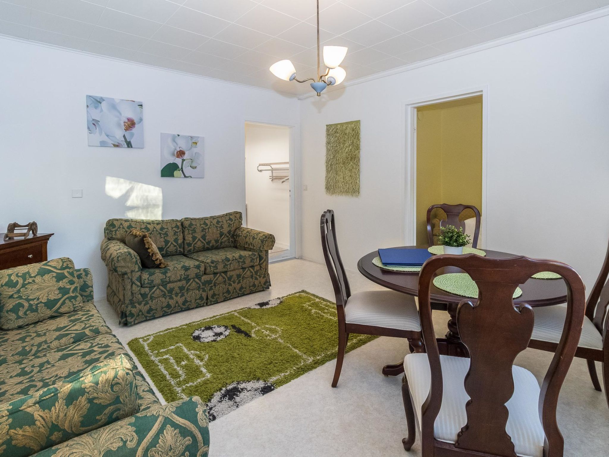 Photo of Kelloselkä b