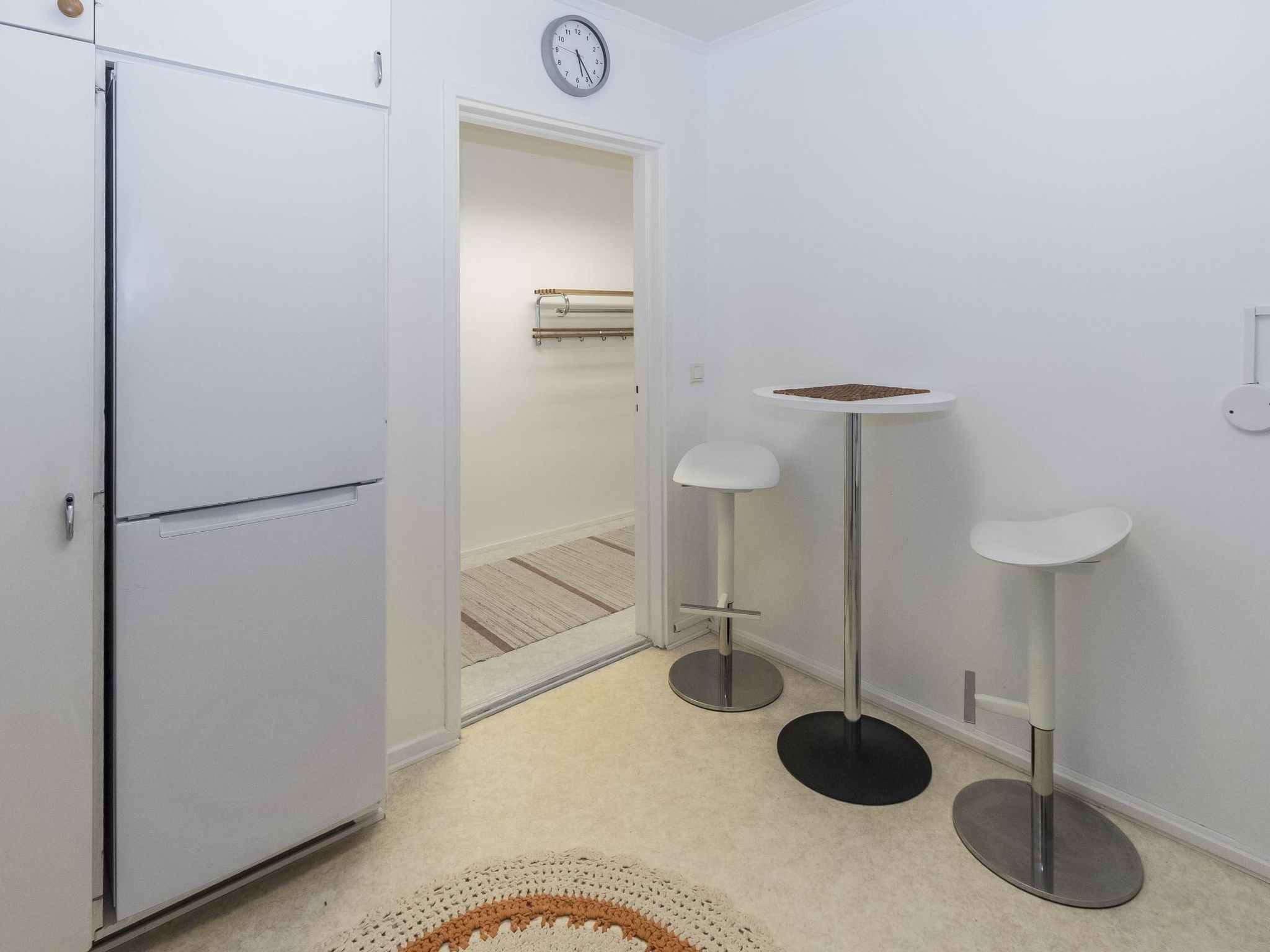 Photo of Kelloselkä b