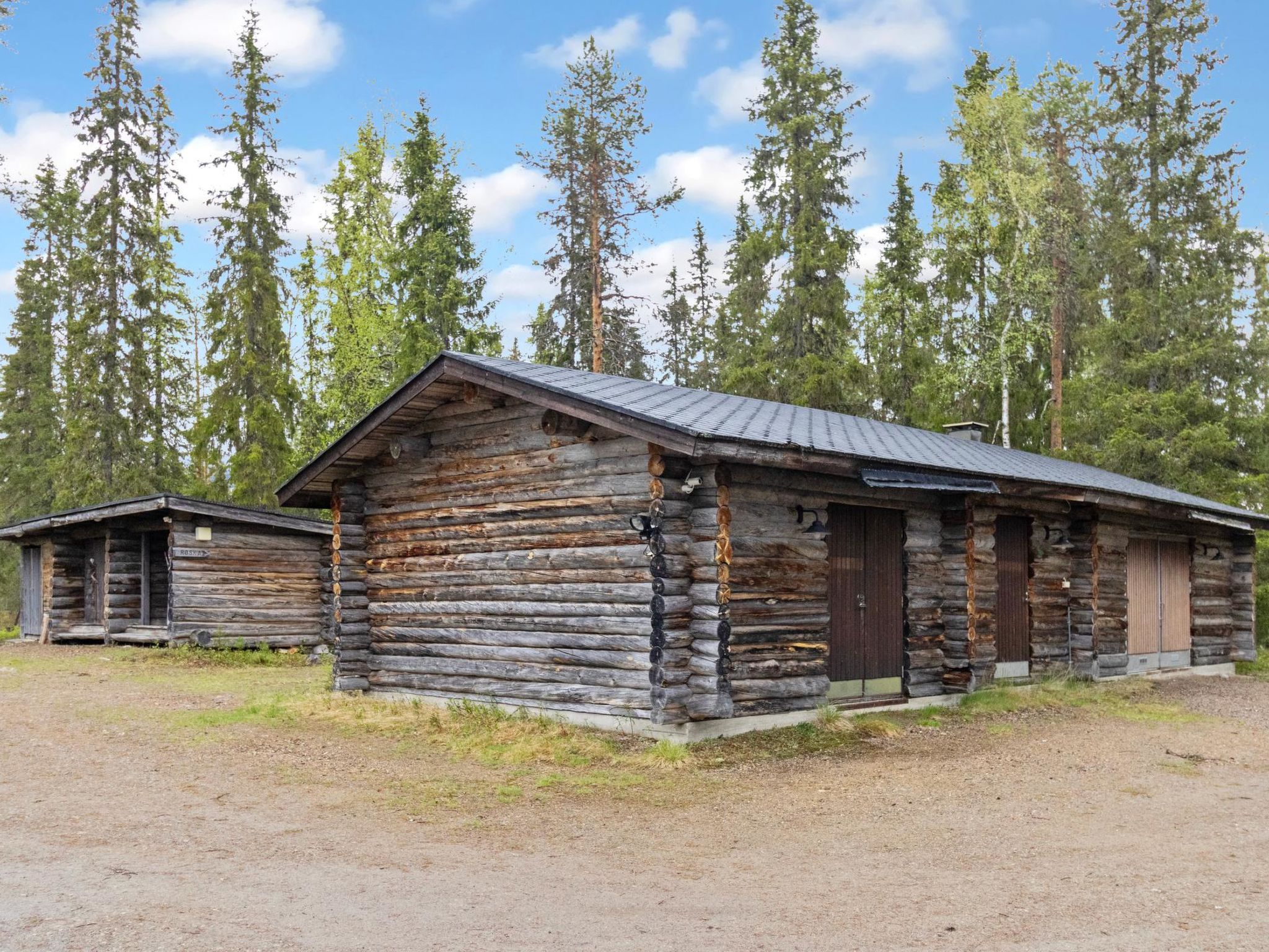 Metsä-luosto-Dedans