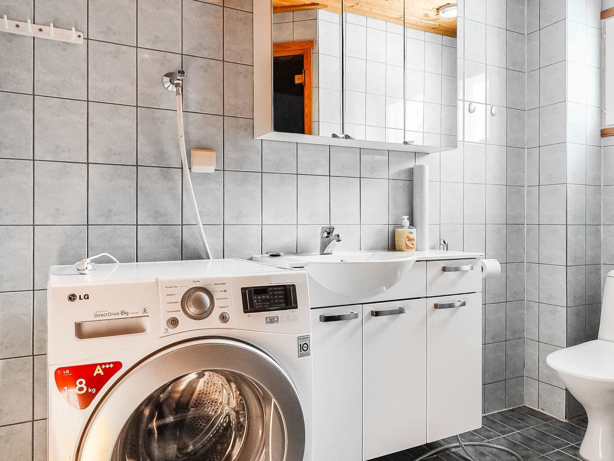 Lomahuoneisto b-Binnen