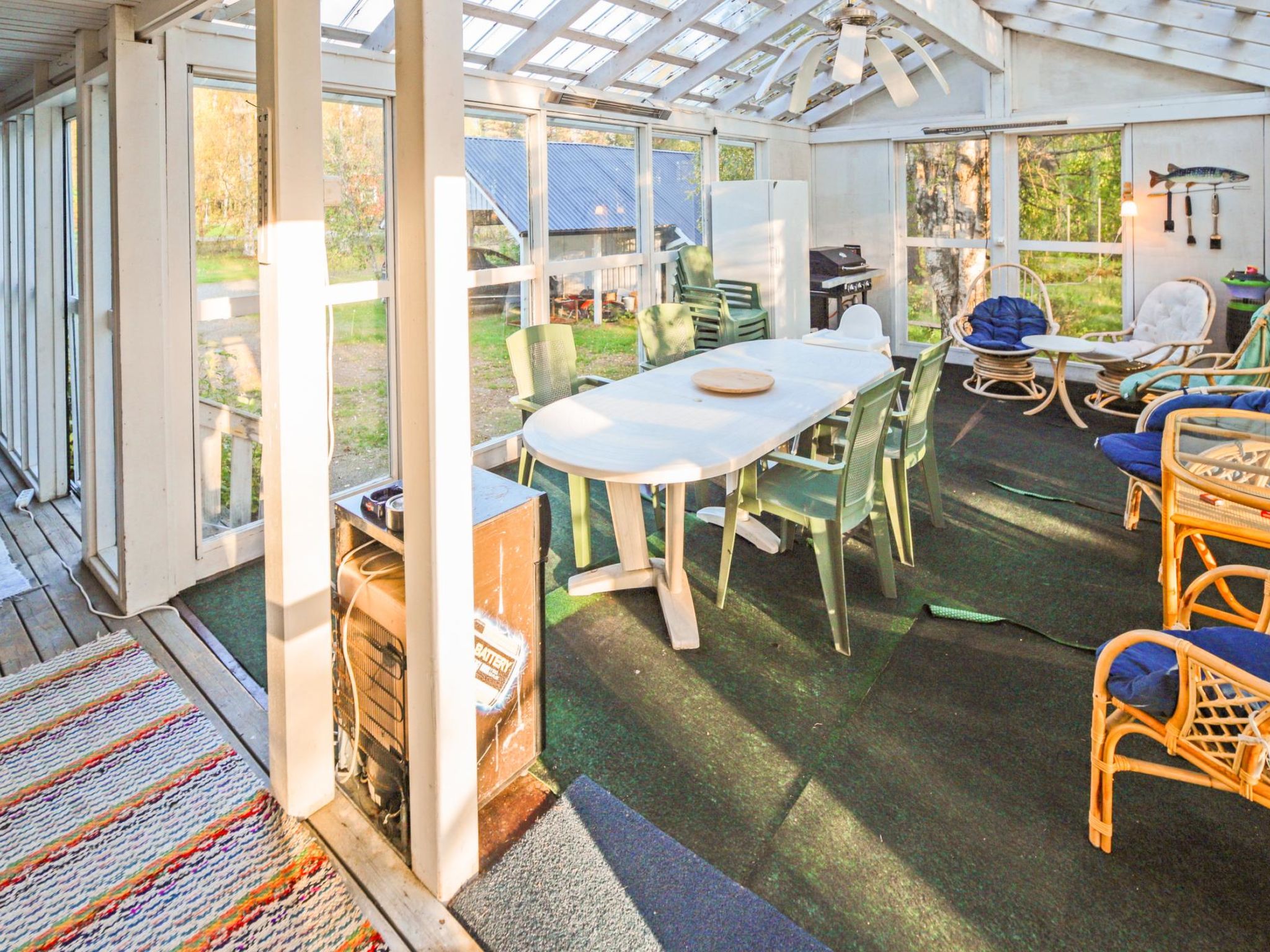 Lövgårdenin lohimaja-Inside