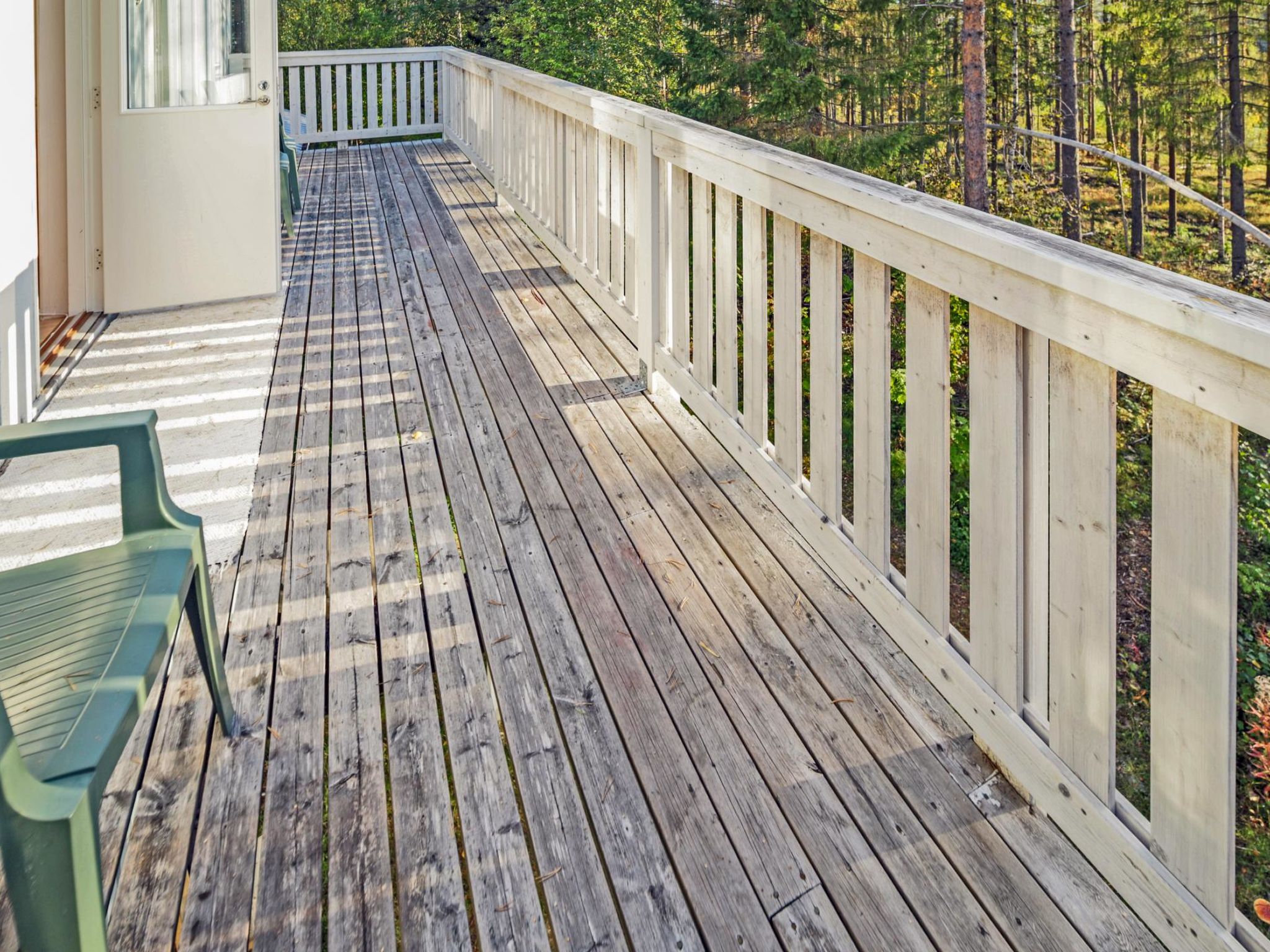 Lövgårdenin lohimaja-Inside