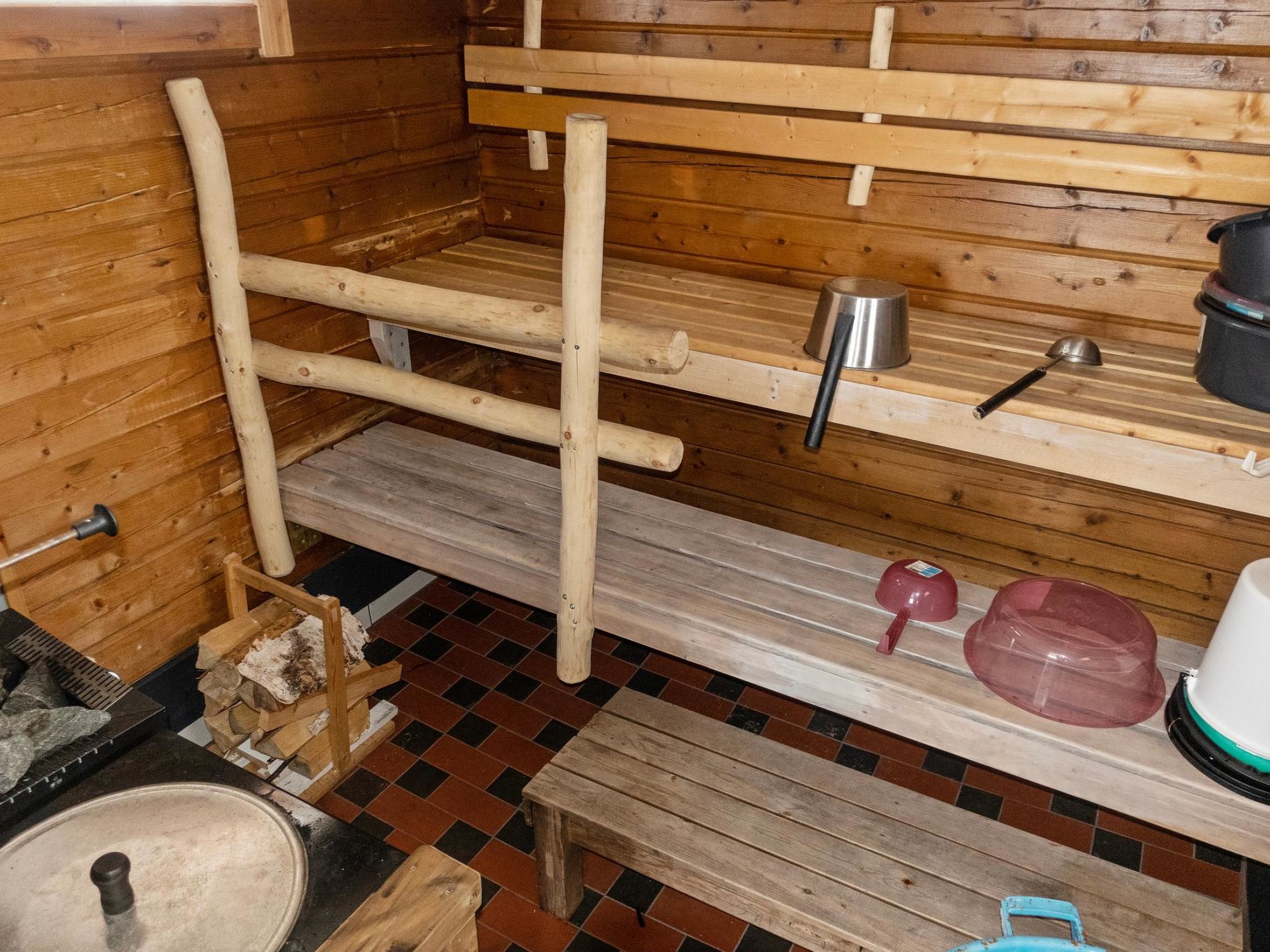 Käpälämäki-Dedans