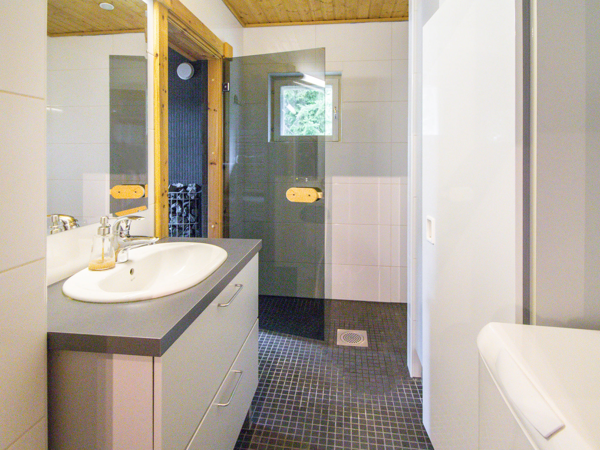 Villa white water-Binnen