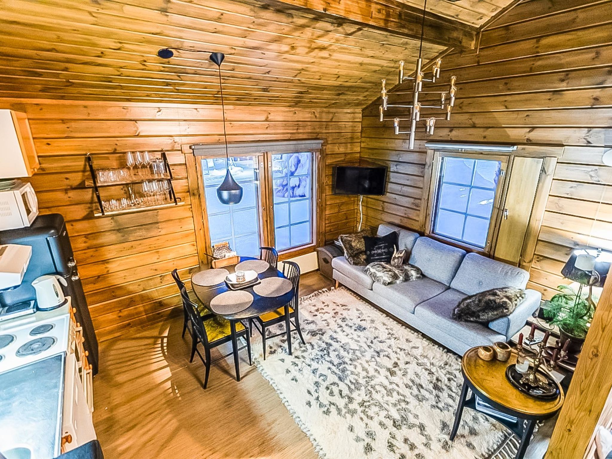 Lomaylläs b19 / palovaarankaarre 2 b-Binnen