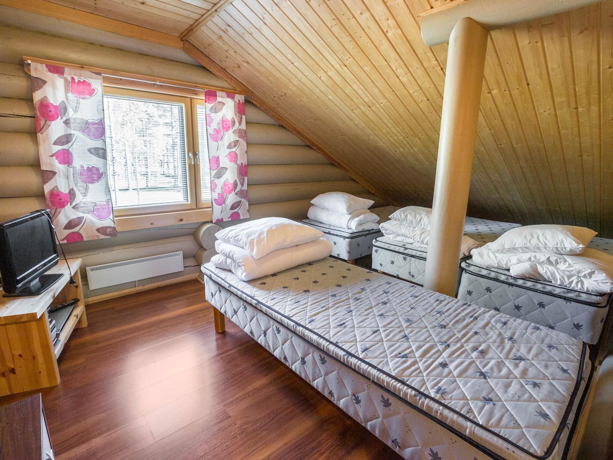 Ylläsmaisema 1-Dedans