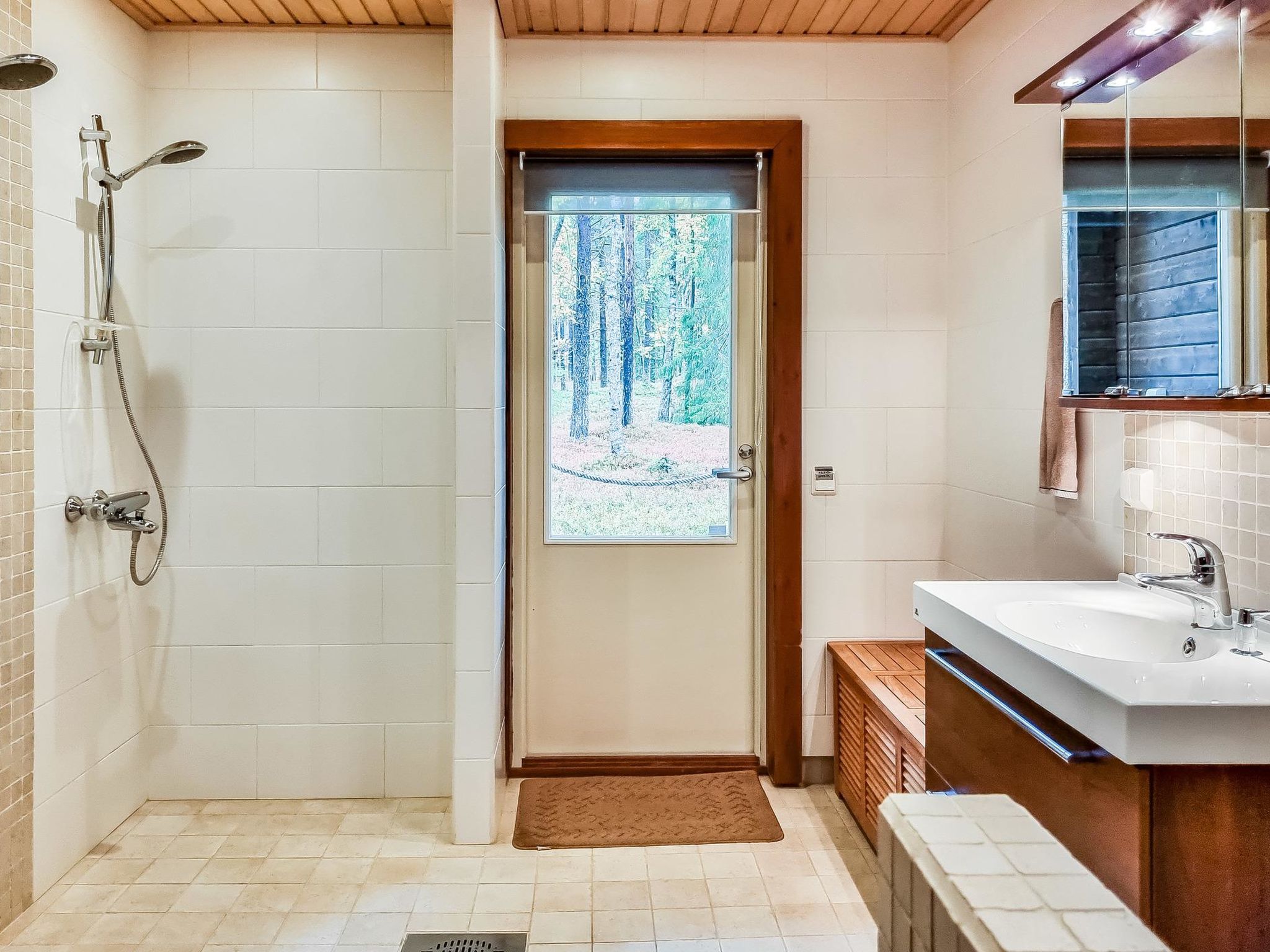 Arctic chalet-Dedans