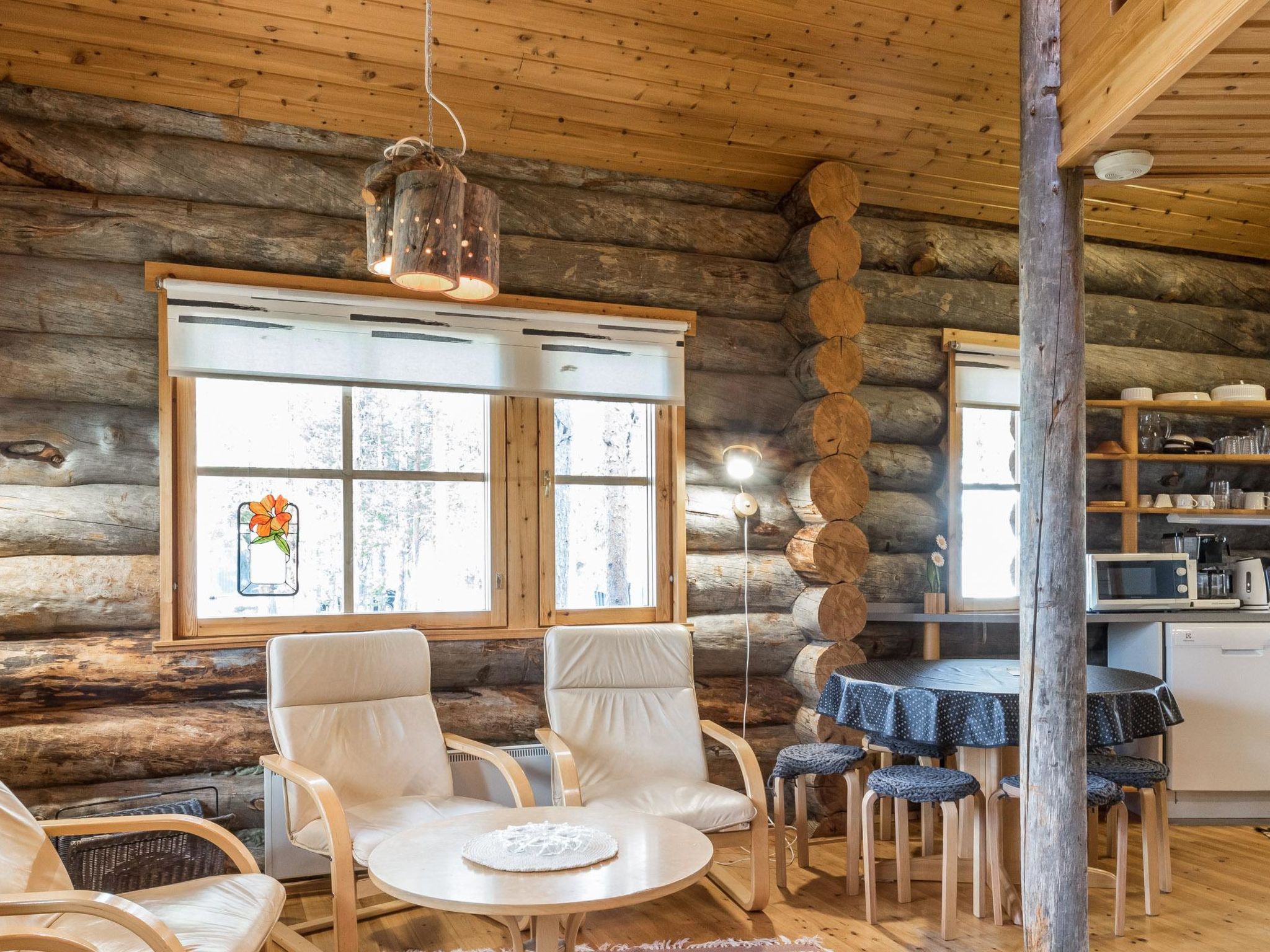 Ylläsparit as. mustikka-Dedans