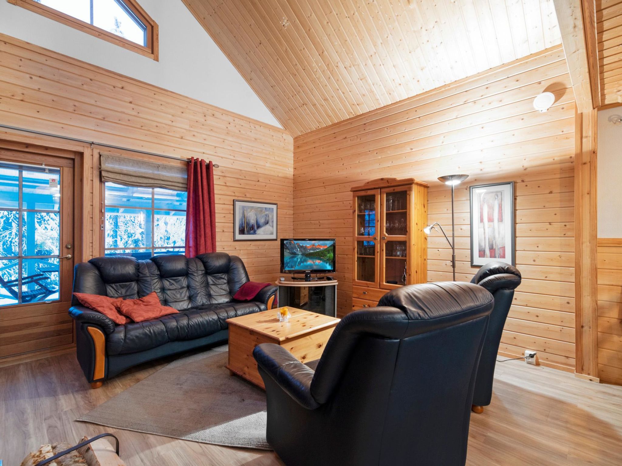 Ylläshuili 2-Dedans